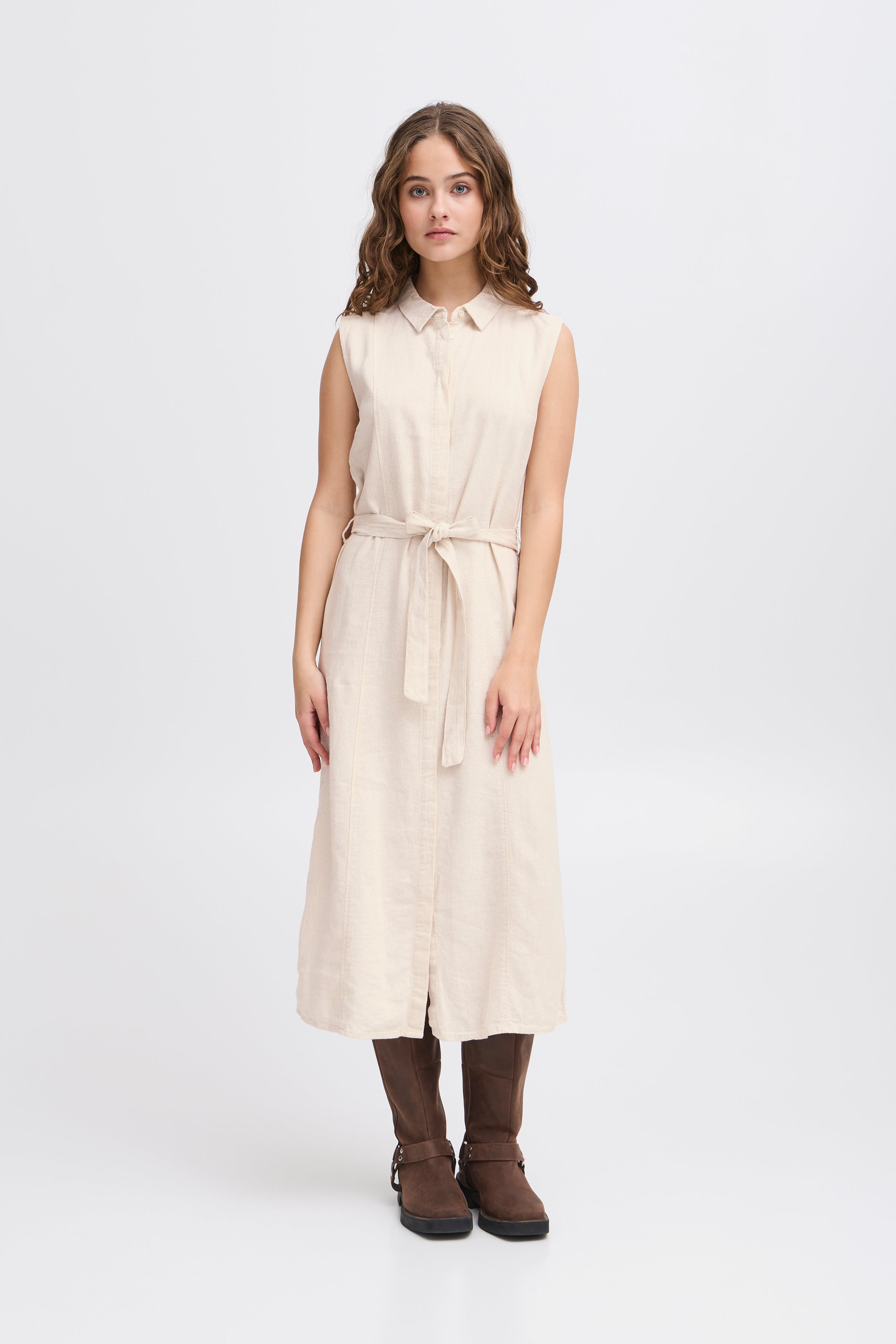 IHLINNO Kleid LOOKBOOK FRONT 20122927-204424