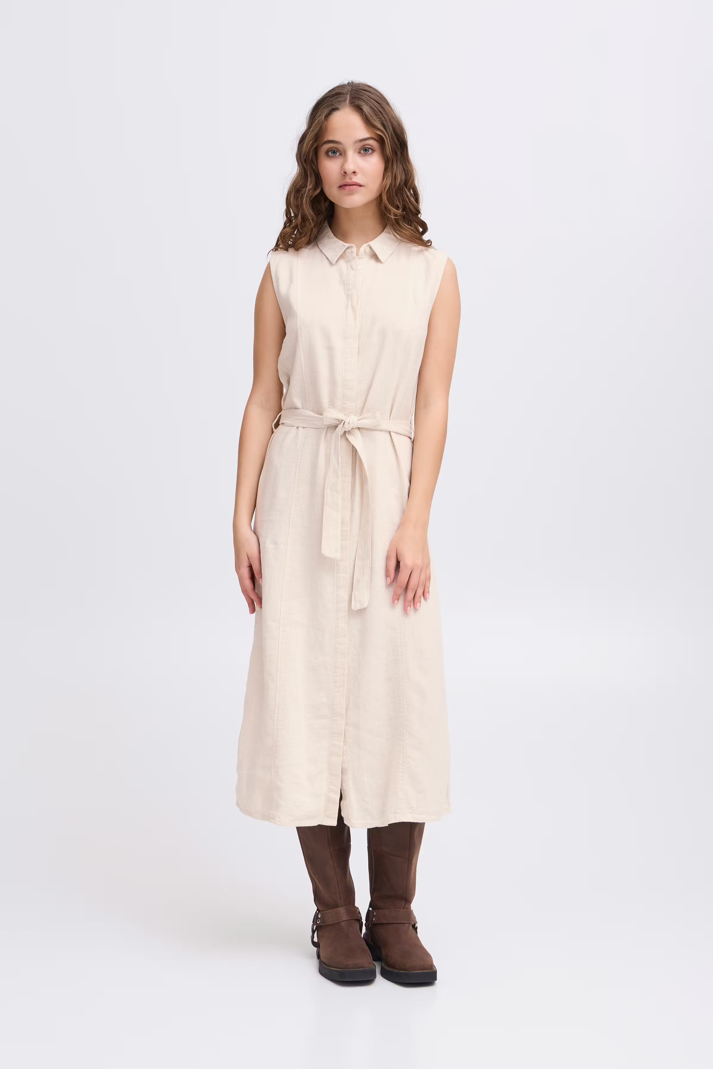 IHLINNO Kleid LOOKBOOK FRONT 20122927-204424