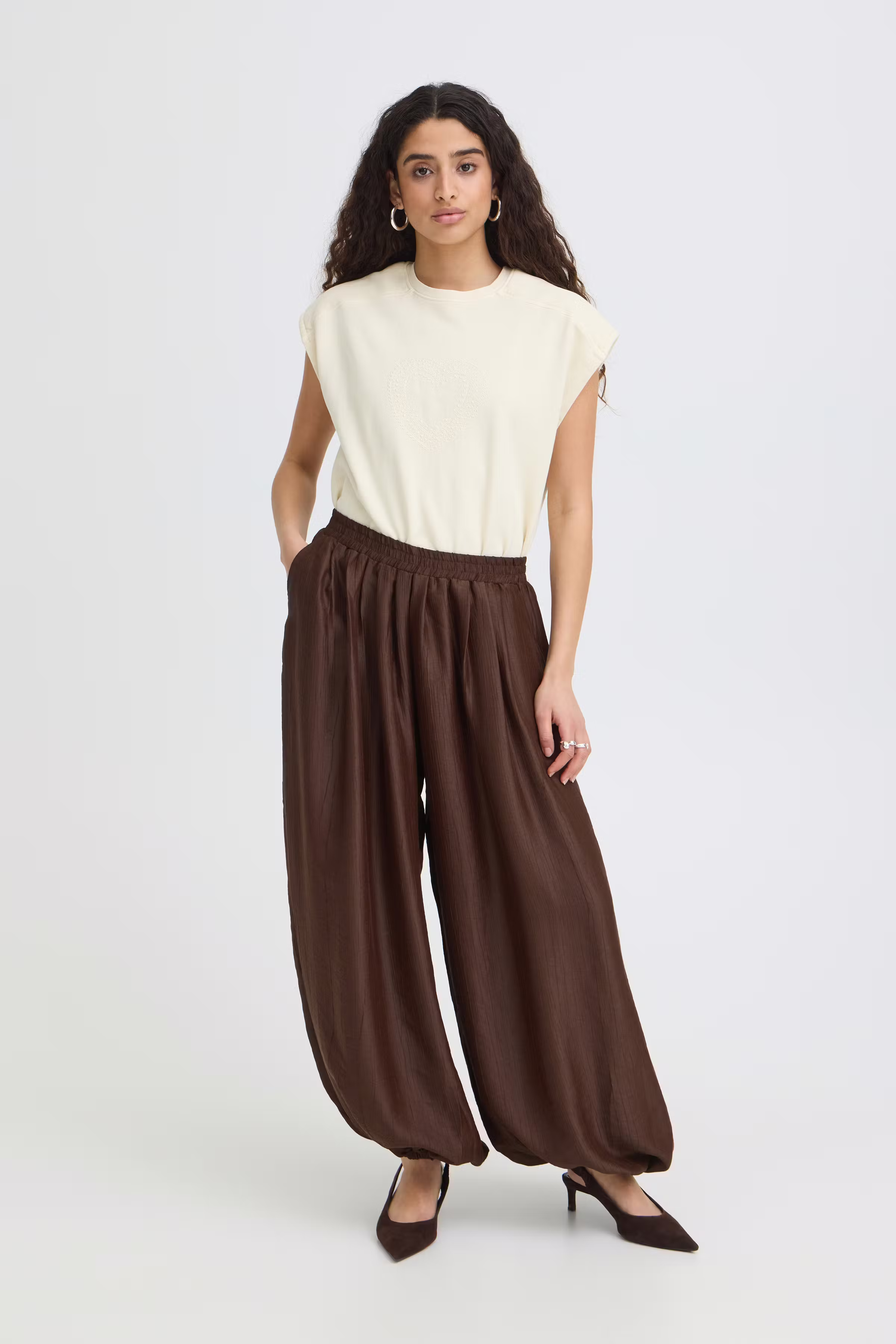 IHBALLOON Trousers LOOKBOOK FRONT 20126506-191419
