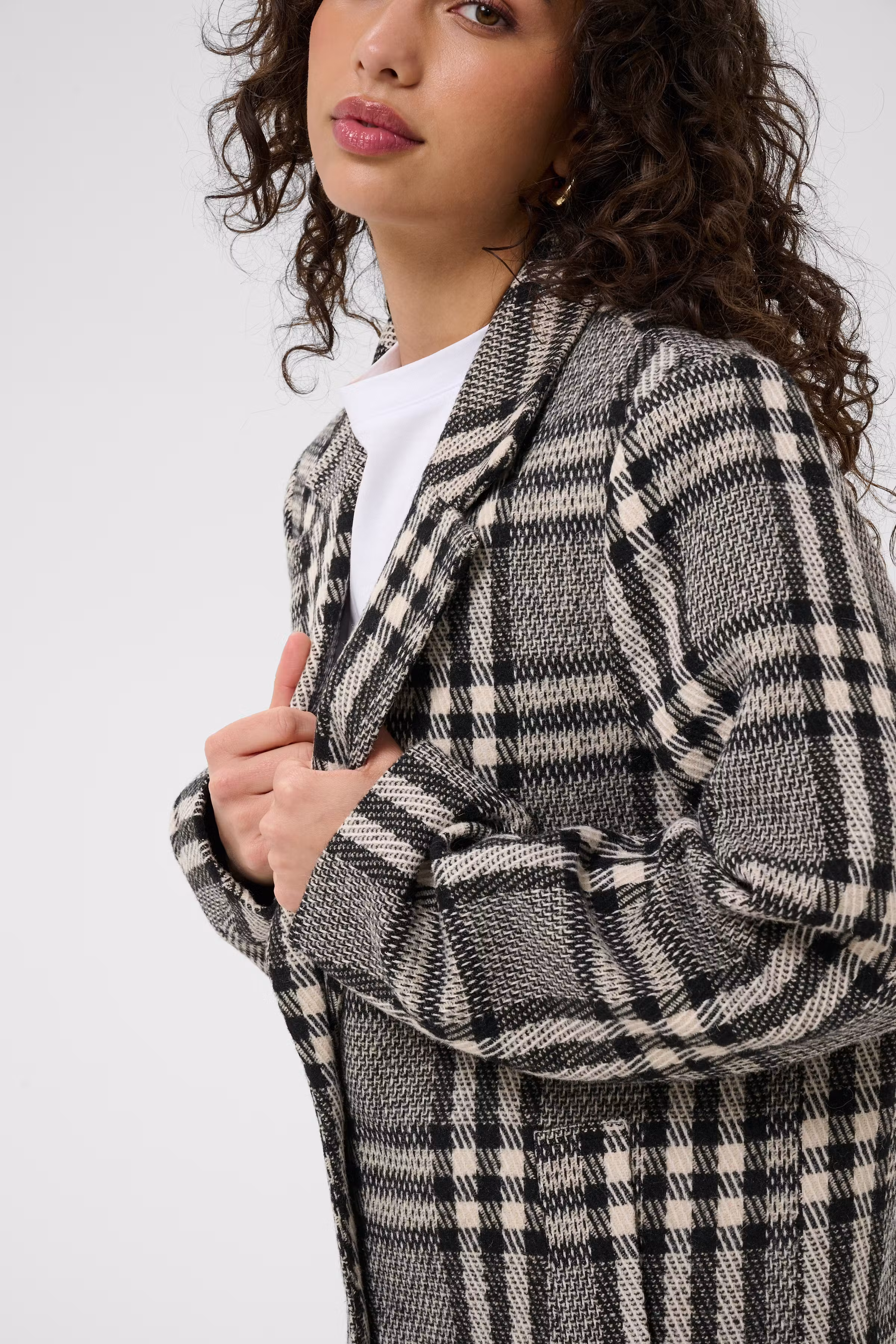 KAvibeke Coat LOOKBOOK DETAIL 10511823-109510