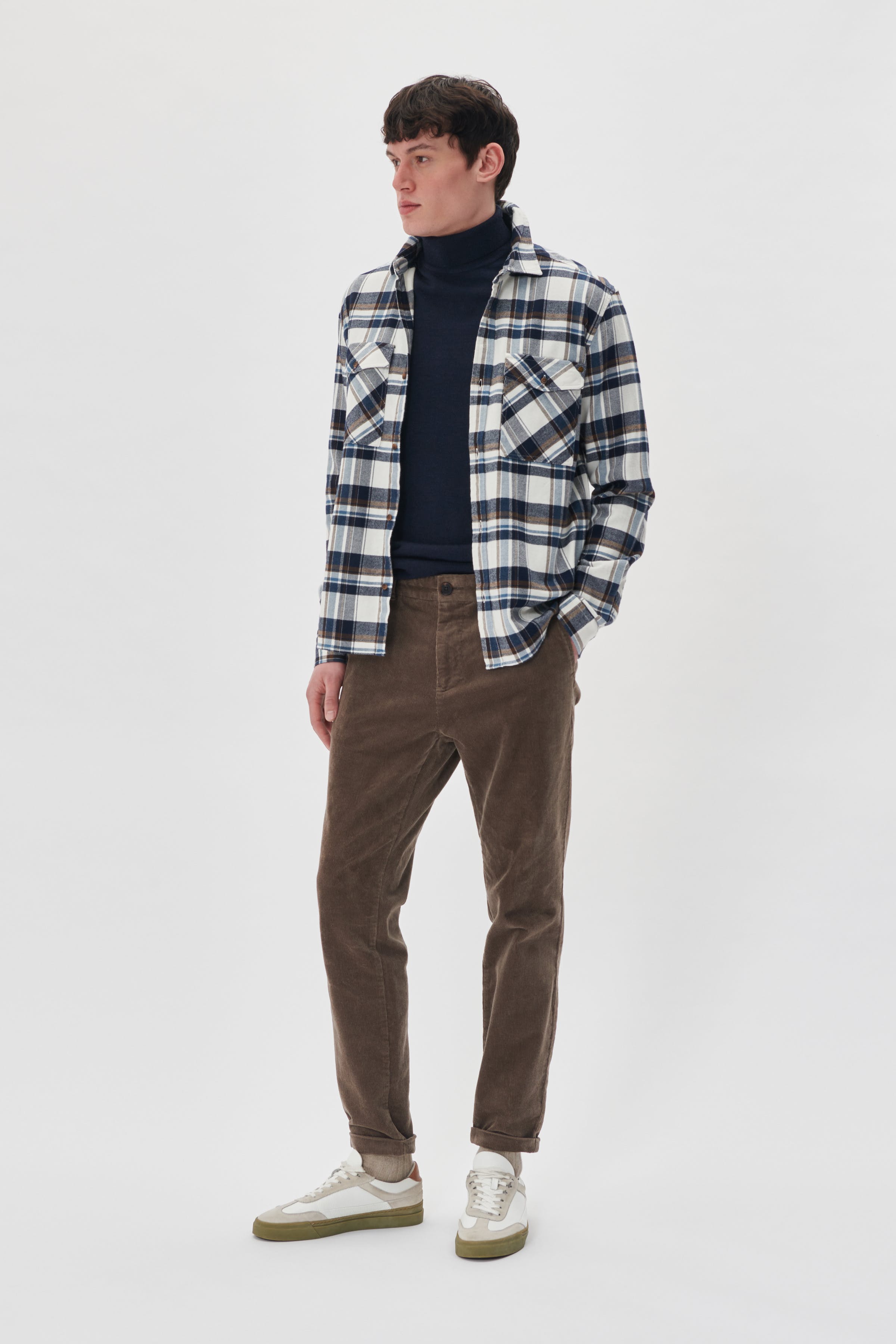 MAliam Trousers LOOKBOOK FRONT 30207598-190808