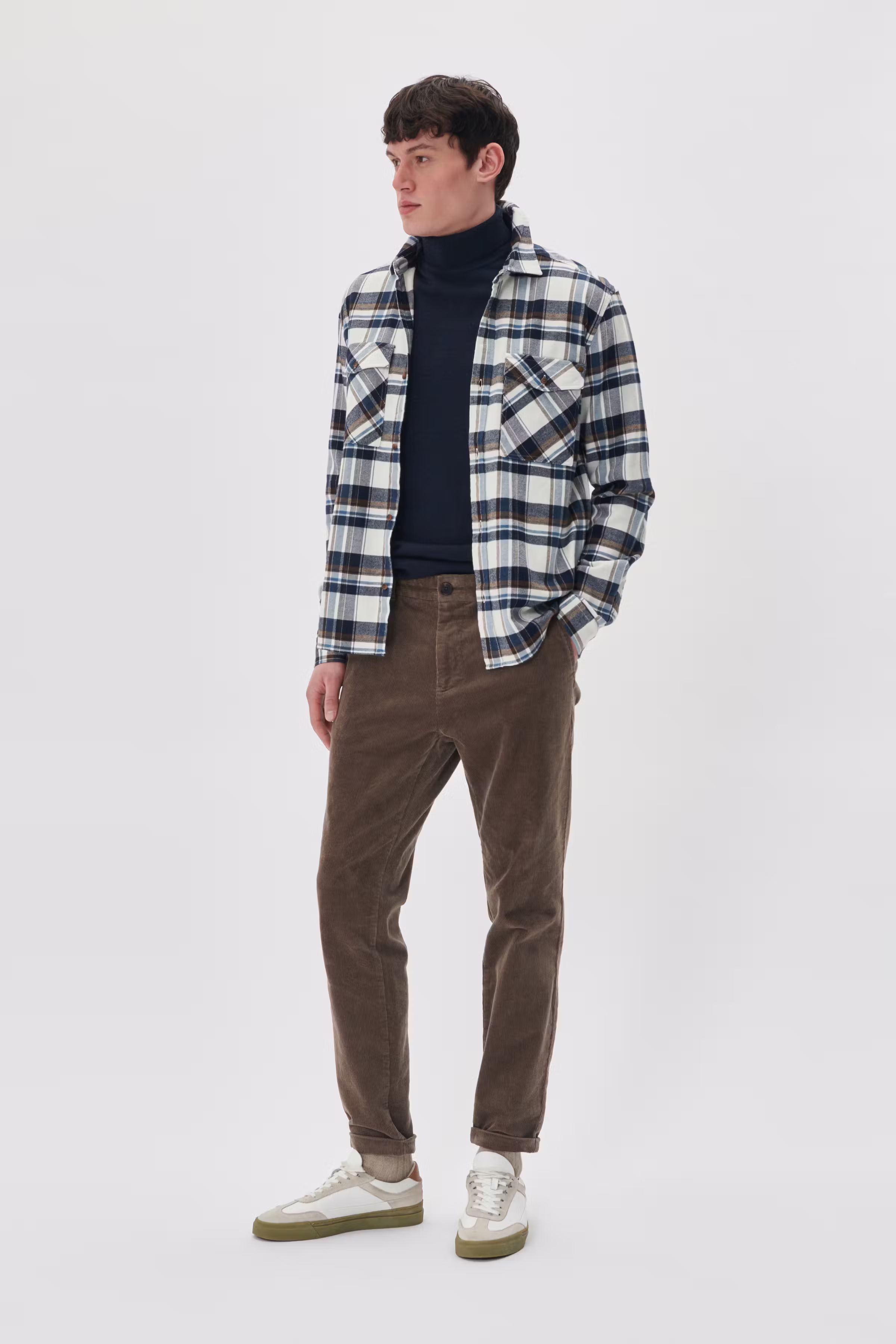 MAliam Trousers LOOKBOOK FRONT 30207598-190808