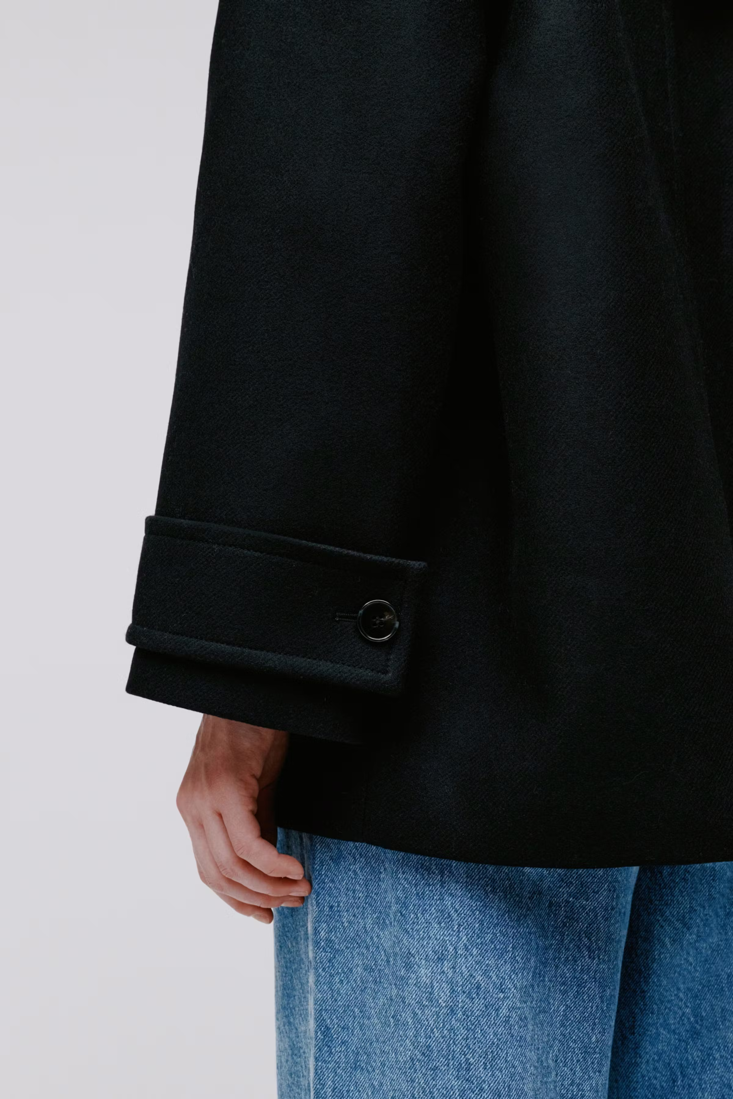 CARLY Coat LOOKBOOK DETAIL 30600570-BK999