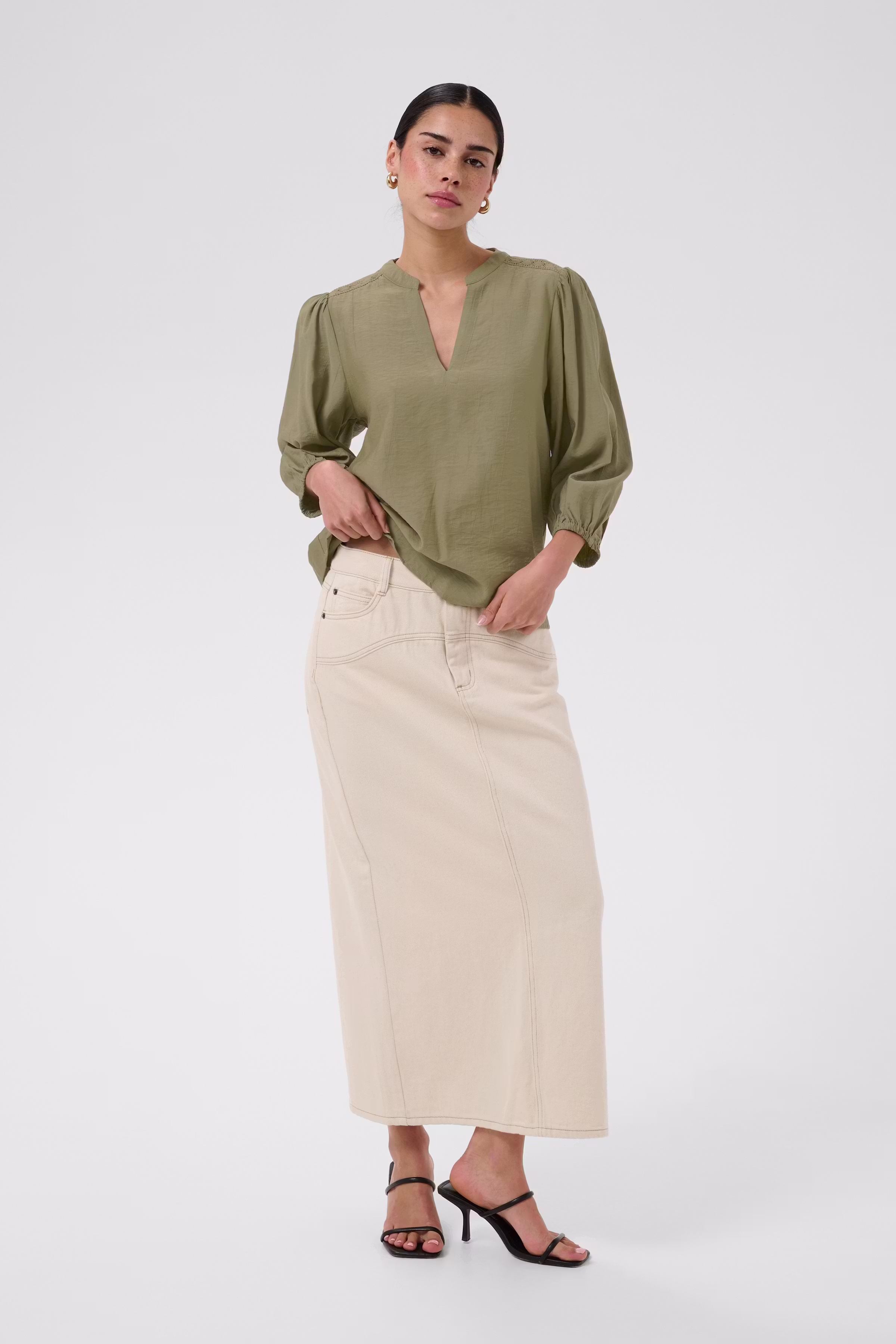 KAalberta Bluse LOOKBOOK FRONT 10511905-170620