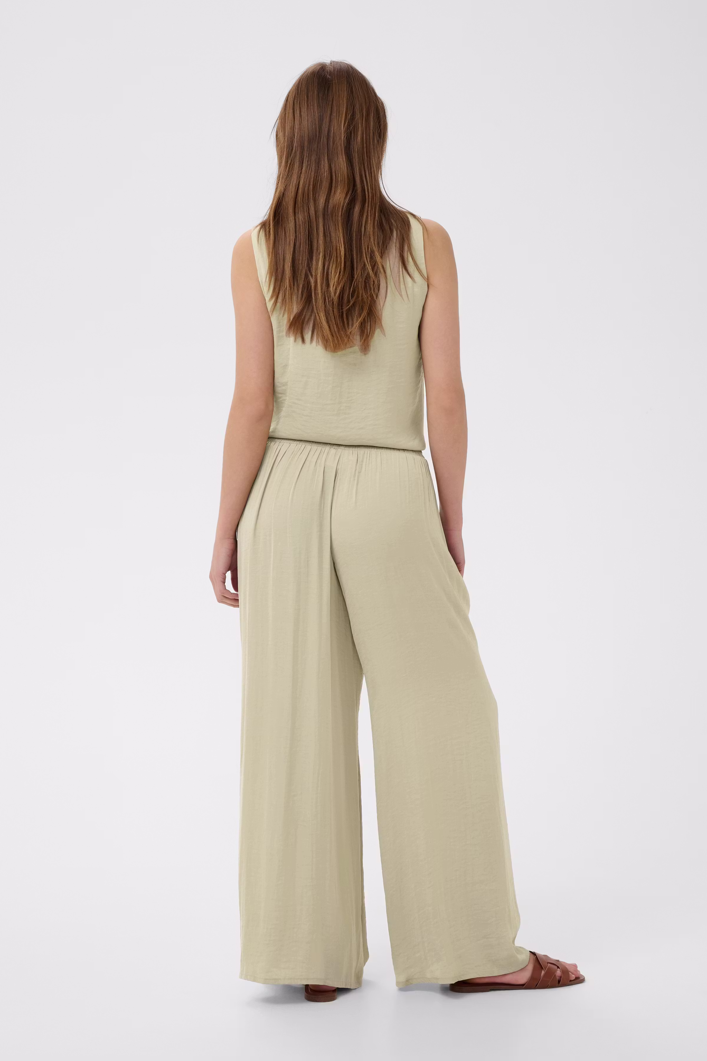 KAallie Bukser LOOKBOOK BACK 10508761-151305