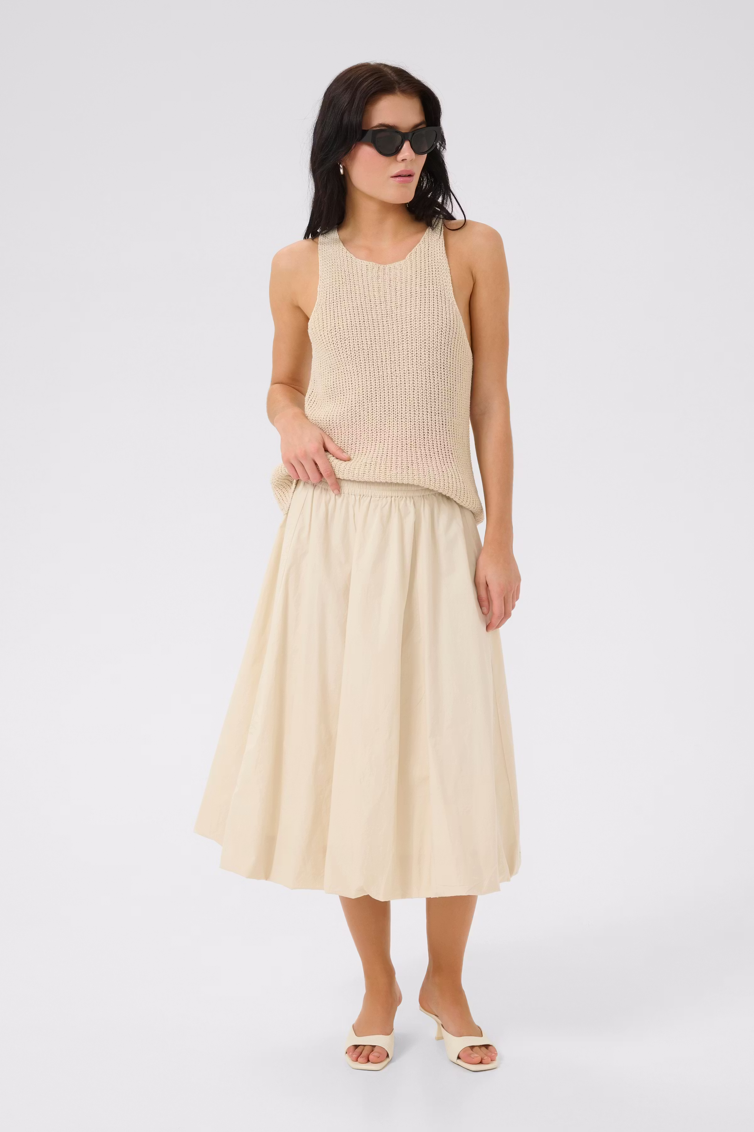 SunnaMW Skirt LOOKBOOK FRONT 10705147-124301