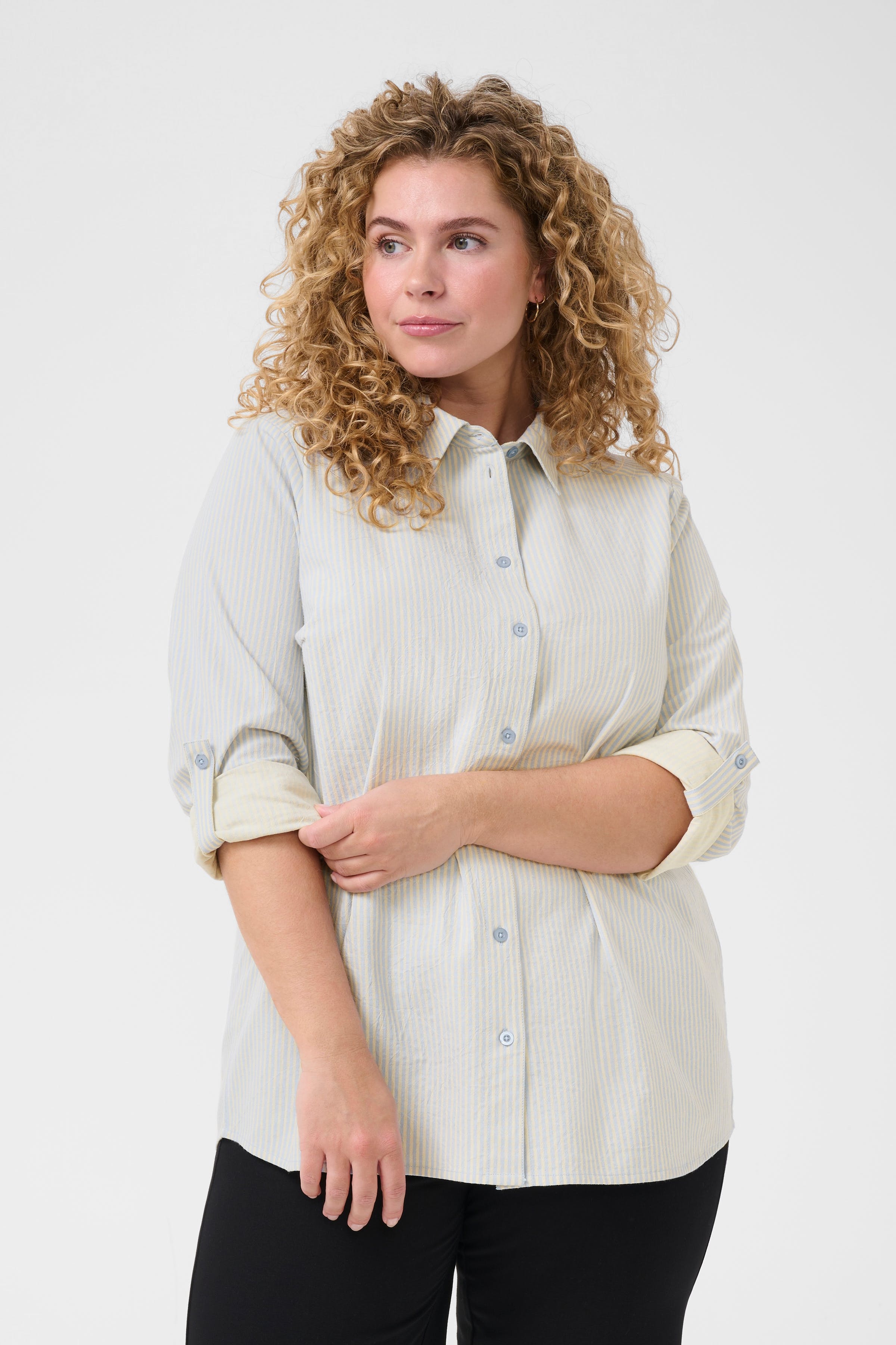 KCnana Hemd LOOKBOOK FRONT 10583310-107728