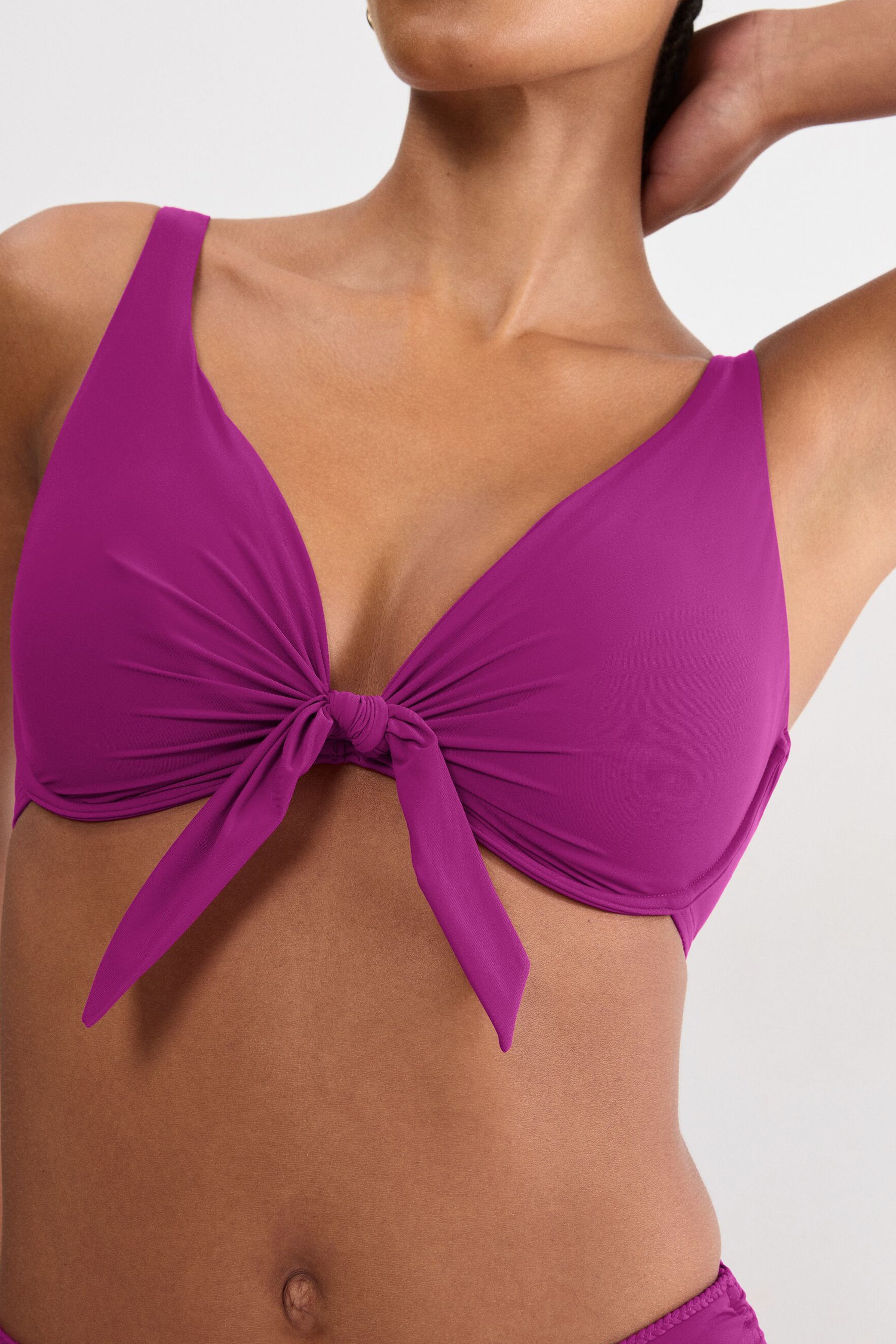 Triumph Bikini top LOOKBOOK DETAIL 40500294-T3093