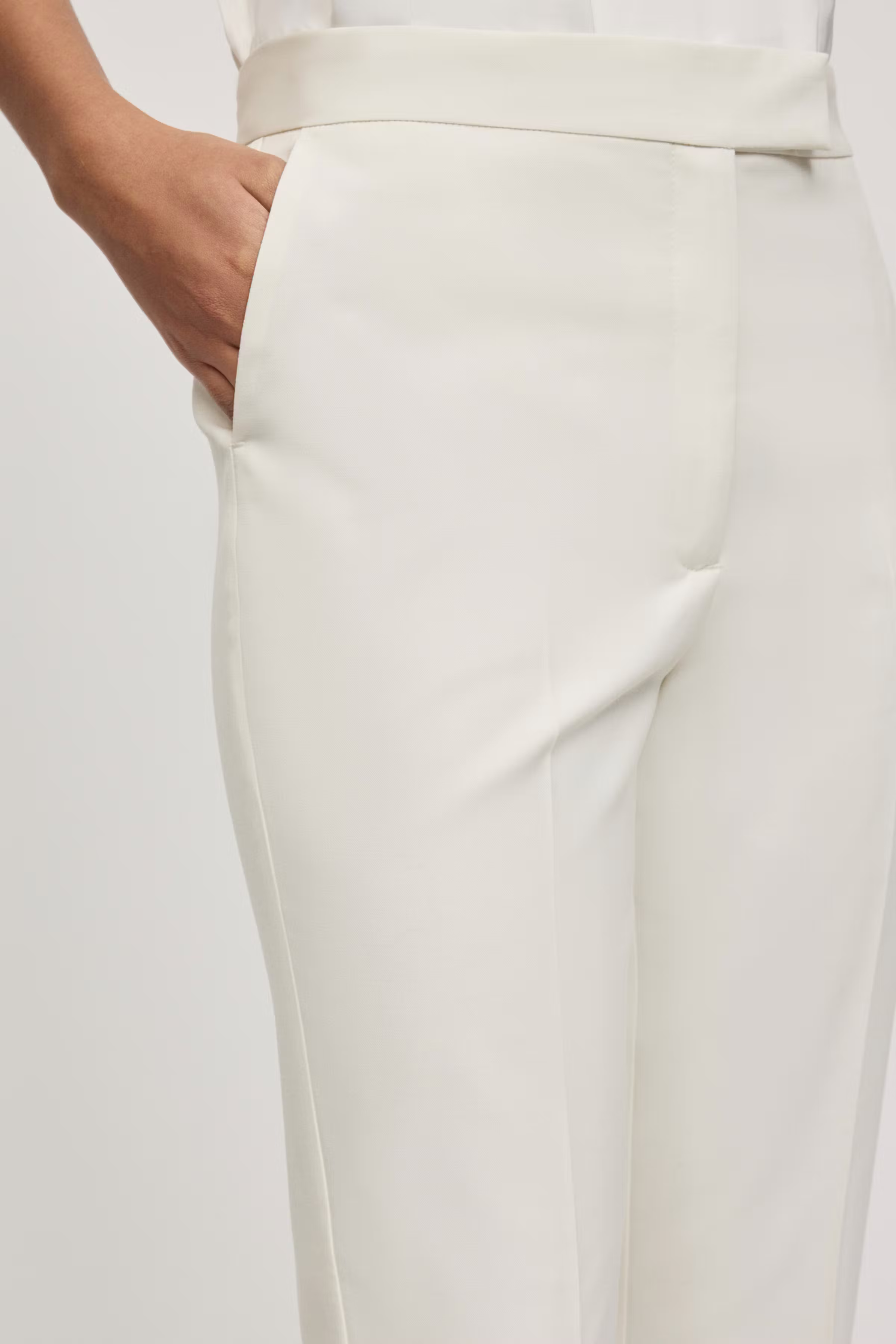 POLINA Broek LOOKBOOK DETAIL 30600516-WH010