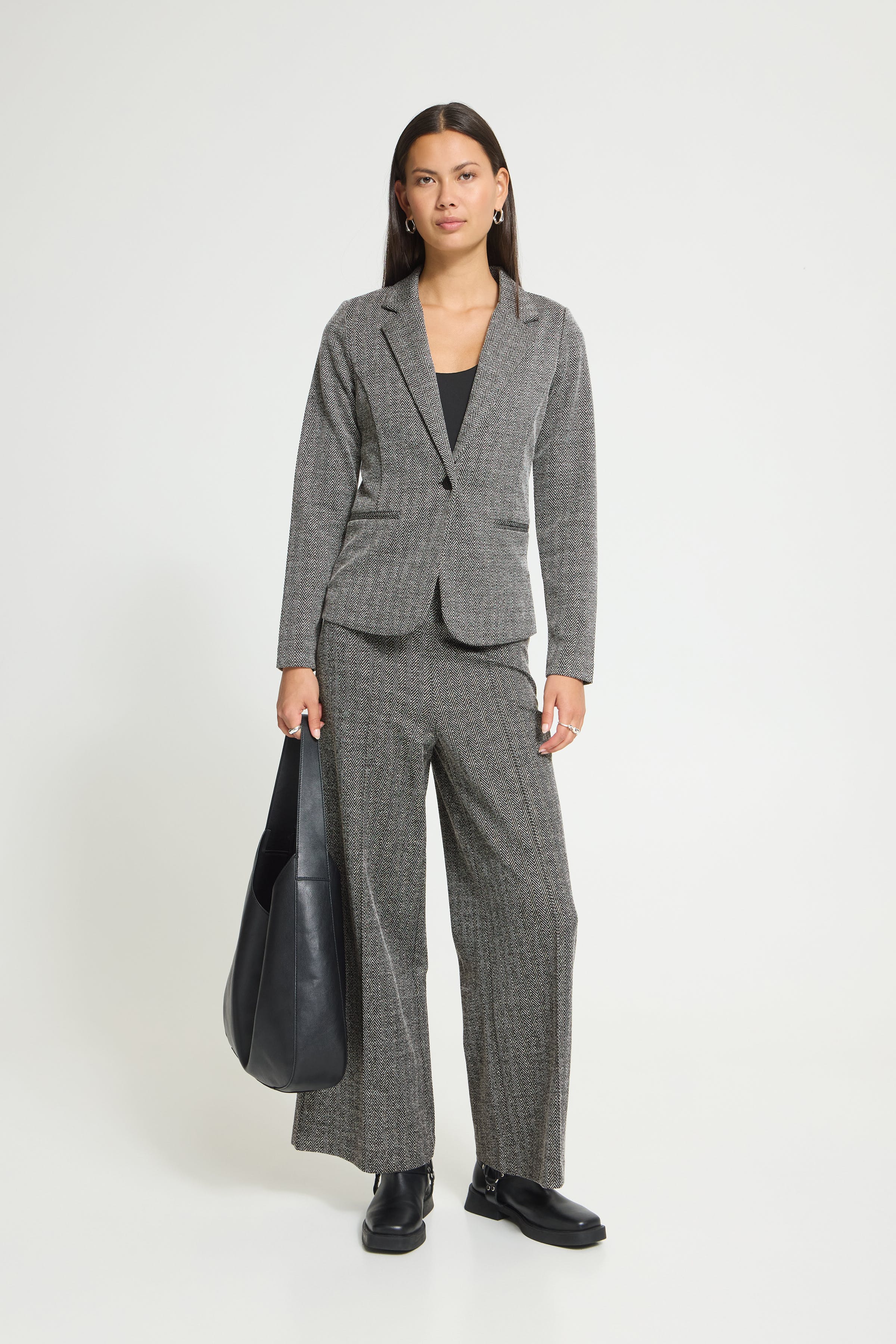 IHKATE JACQUARD Blazer LOOKBOOK FRONT 20121600-203523
