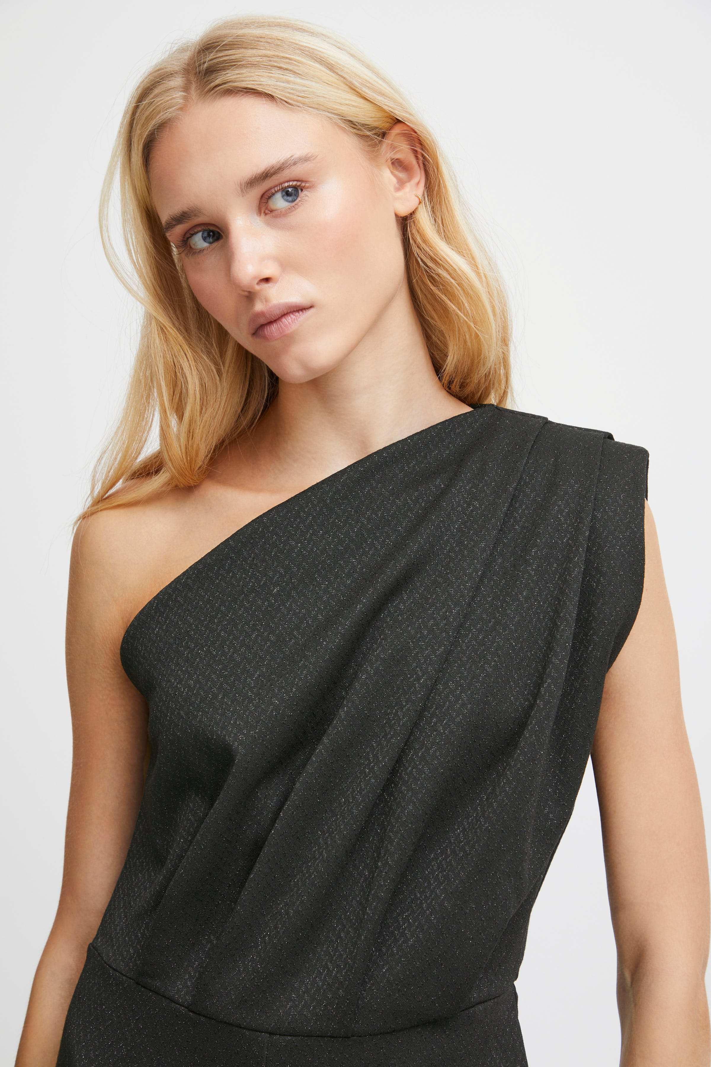 IHKATE Hose LOOKBOOK DETAIL 20119923-194008