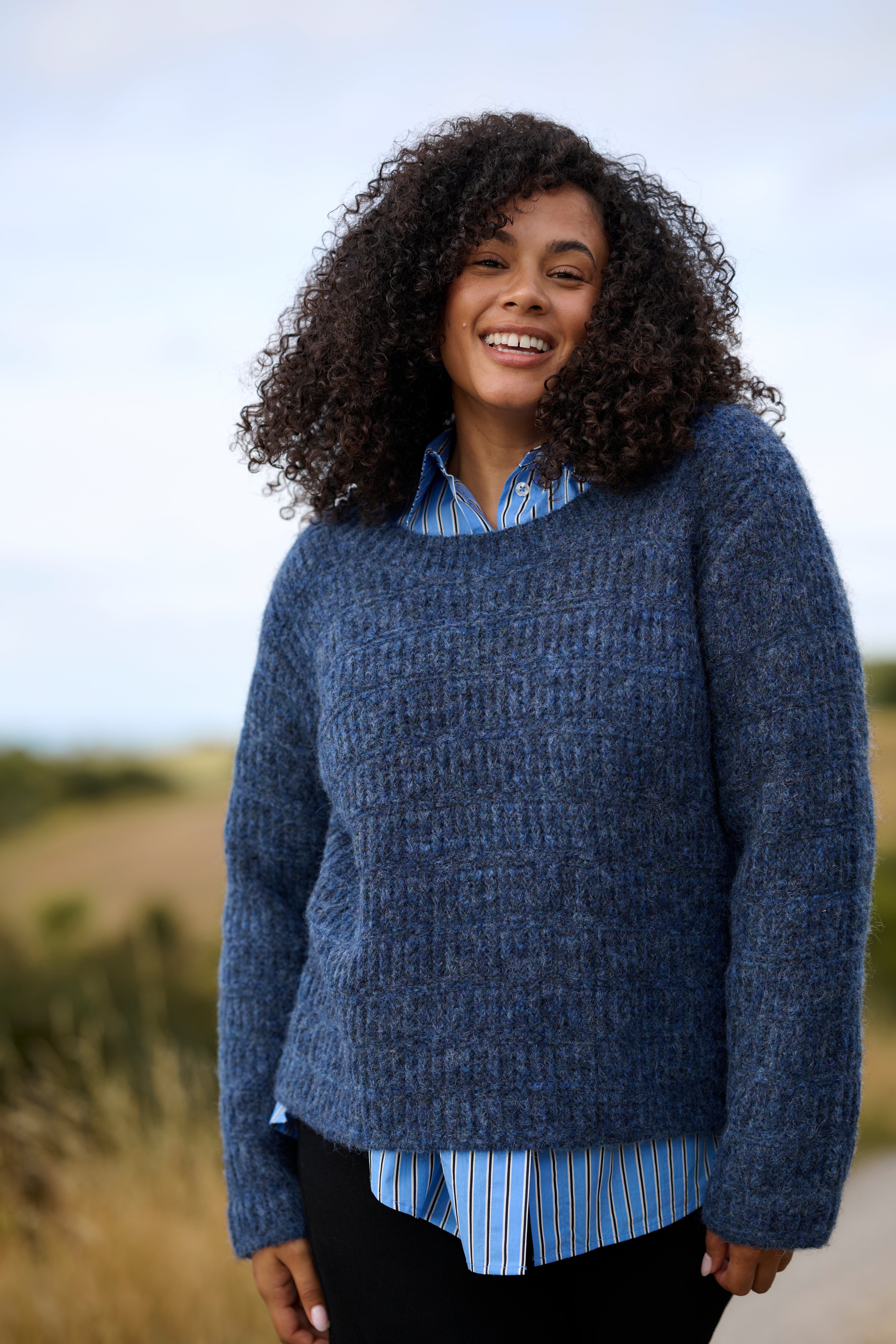 KCkikka Pullover LOCATION NONE 10584517-1939271
