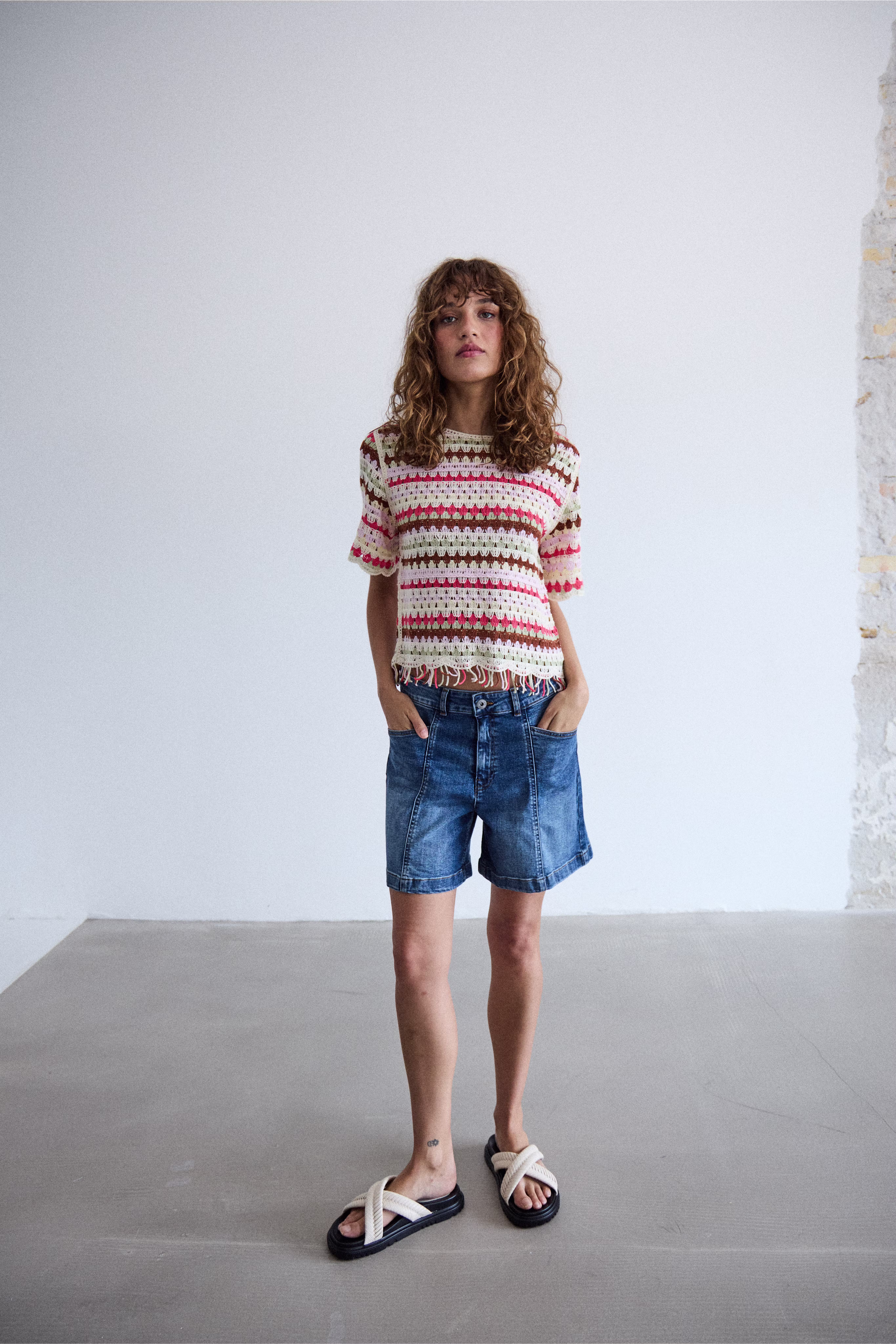 Denim shorts LOCATION NONE 20122700-200928