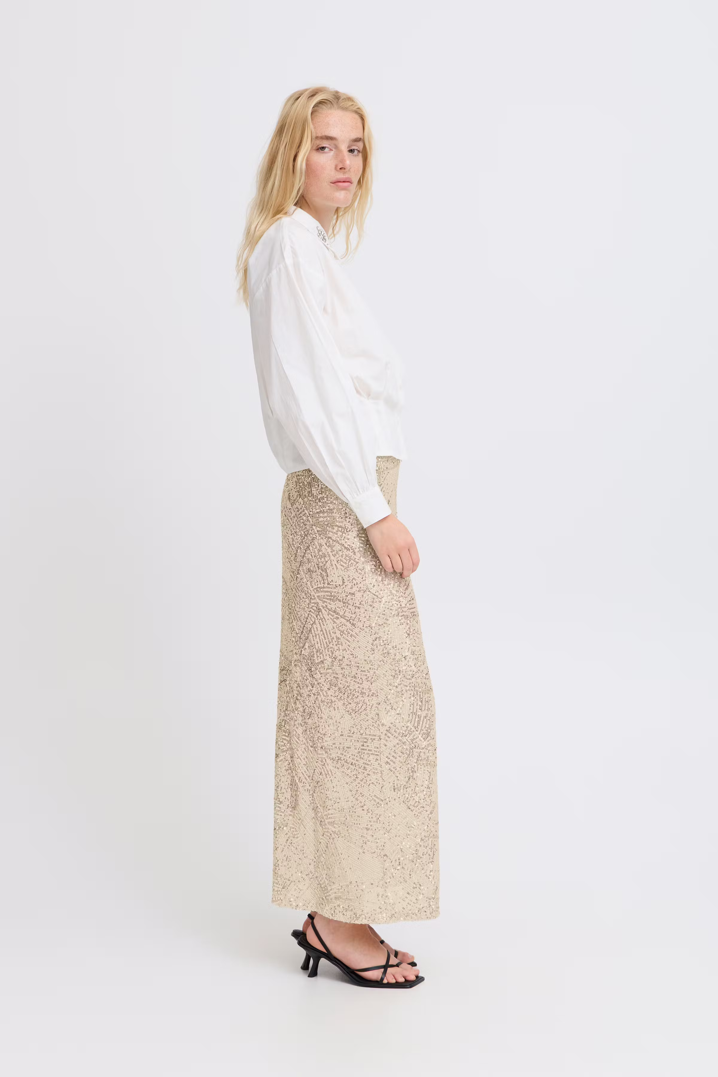 IHRUBINA Shirt LOOKBOOK DETAIL 20122206-114201