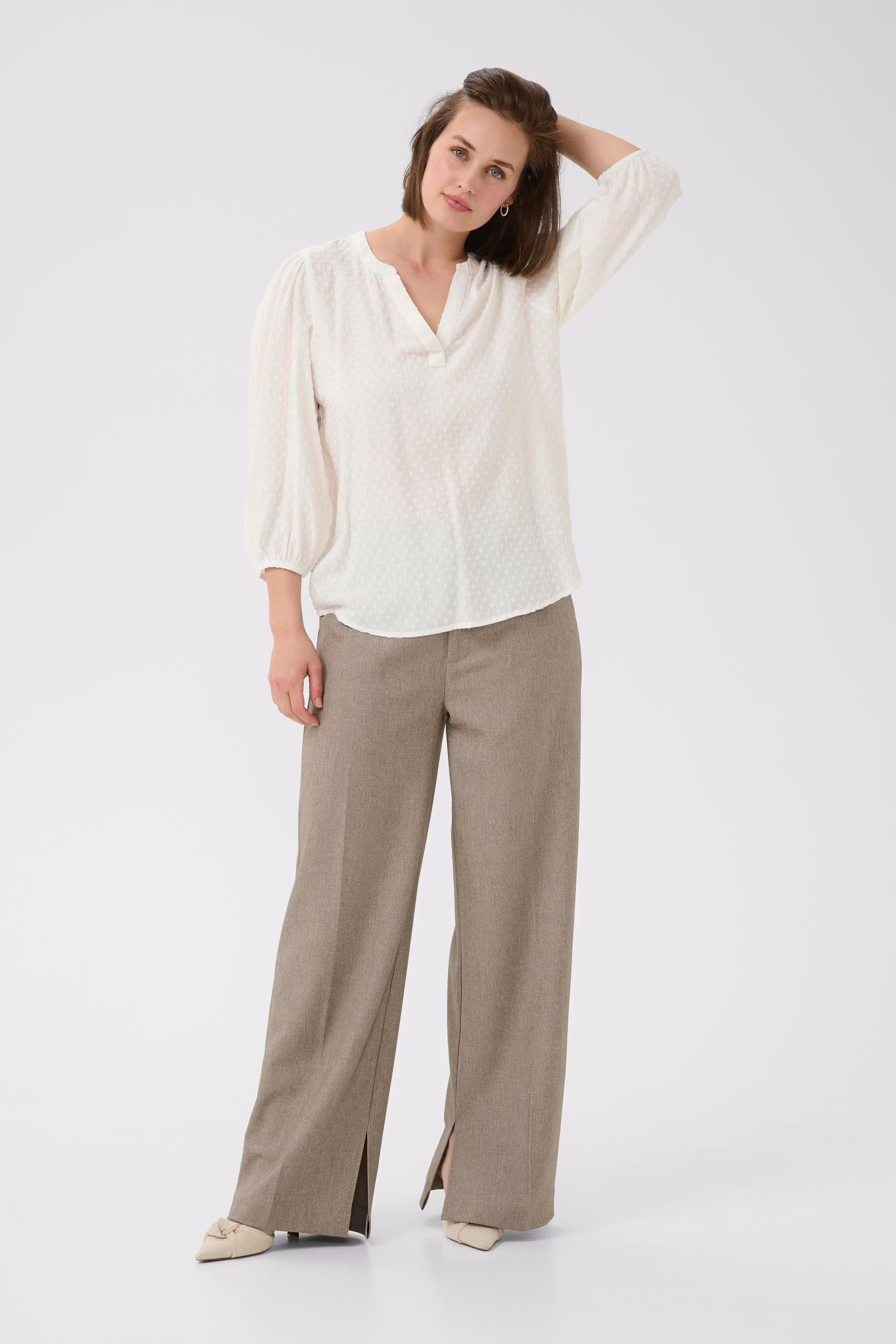 KAannika Bluse LOOKBOOK FRONT 10510429-110602