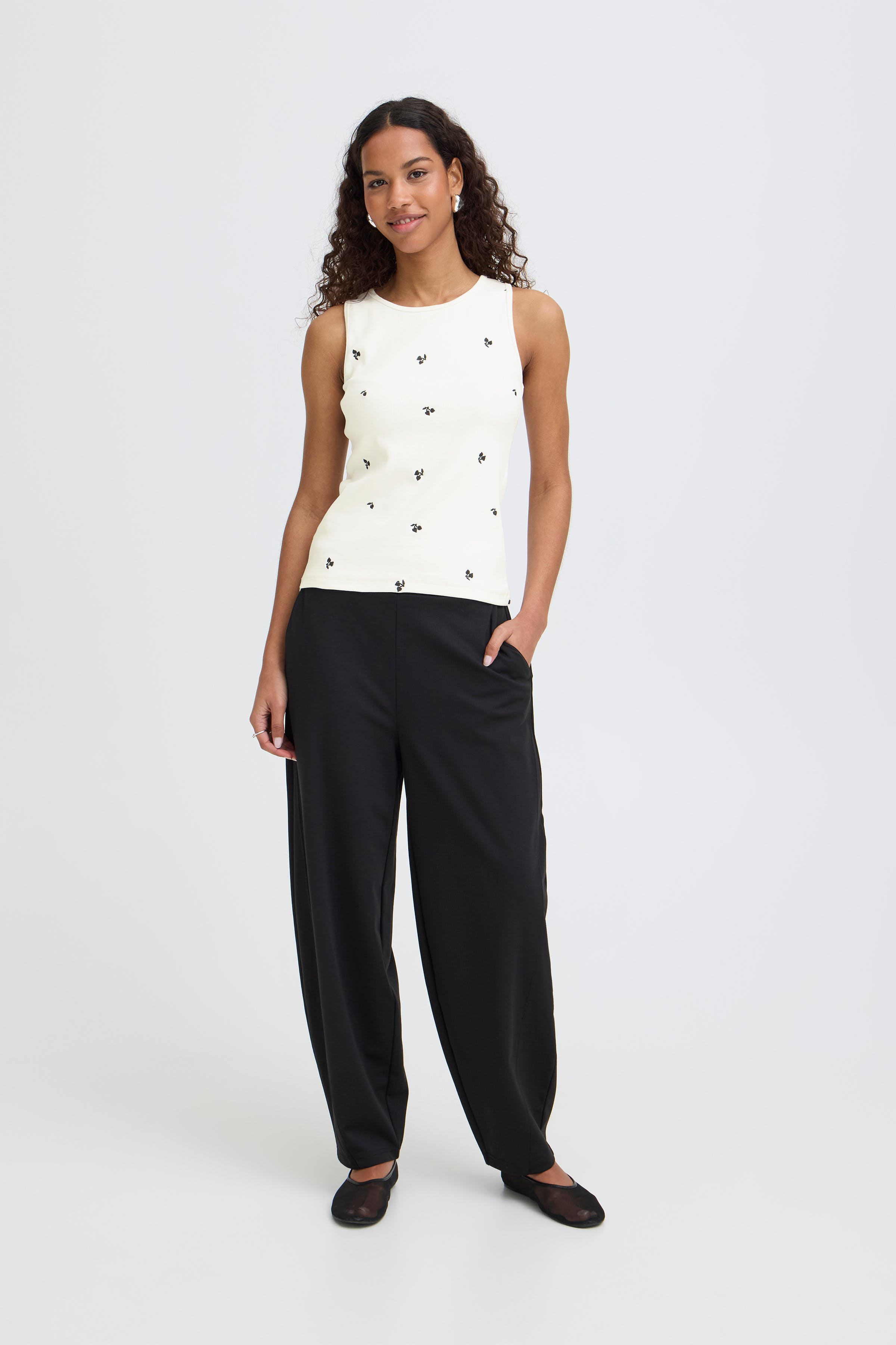 IHPALMA Top LOOKBOOK FRONT 20125517-900005442