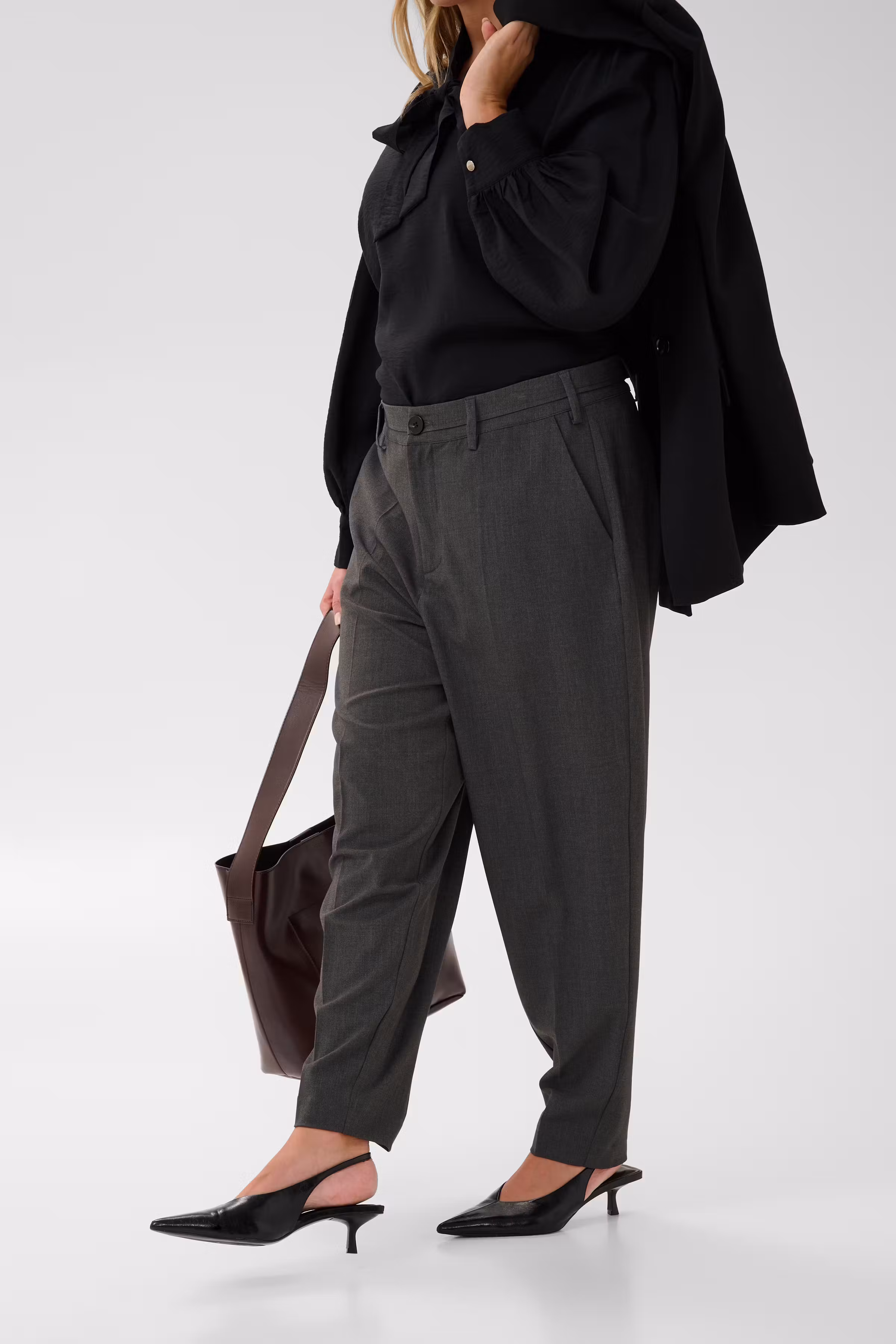 KCriella Bukser LOOKBOOK DETAIL 10584527-100125