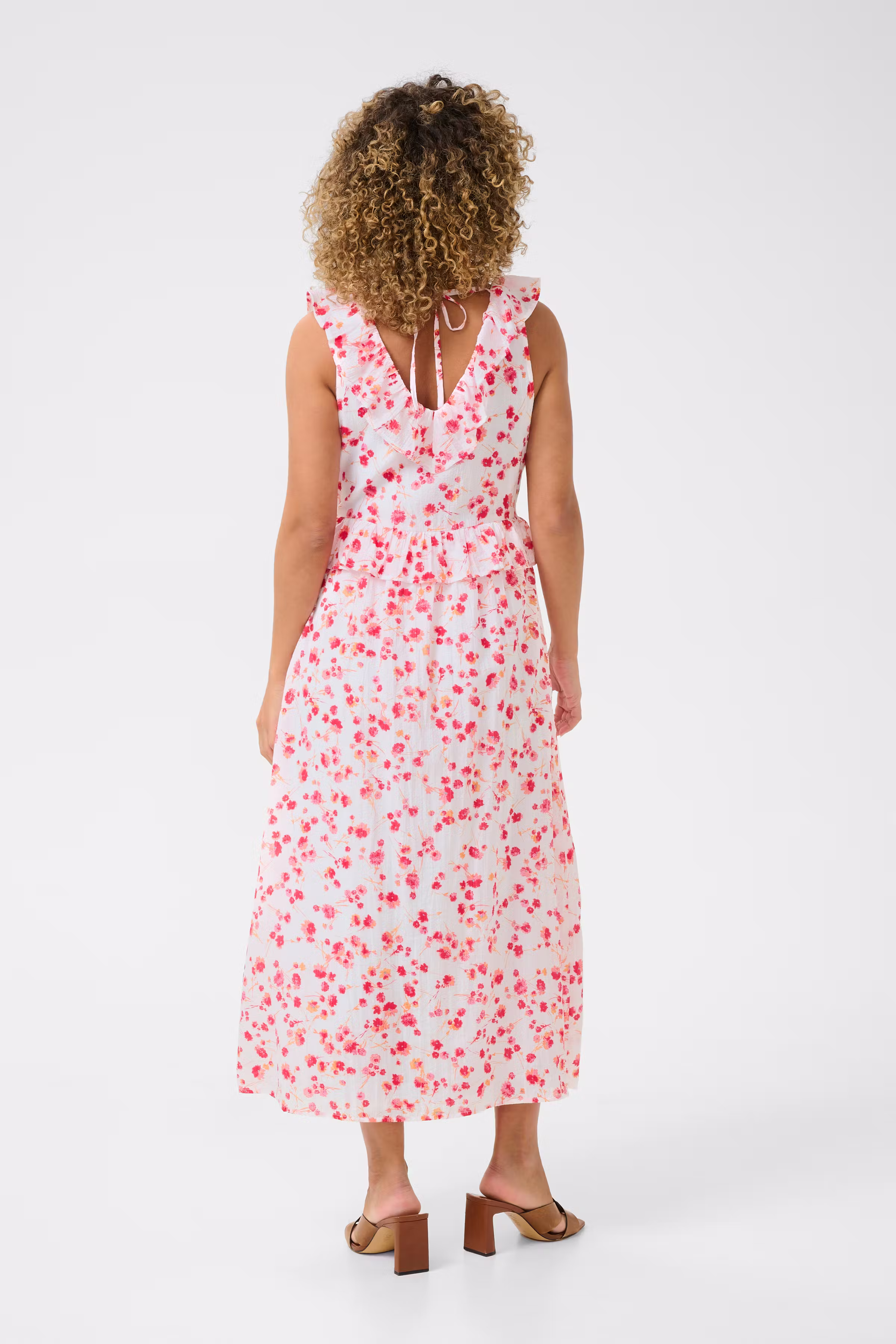 CRGiselle Dress LOOKBOOK BACK 10613619-107535