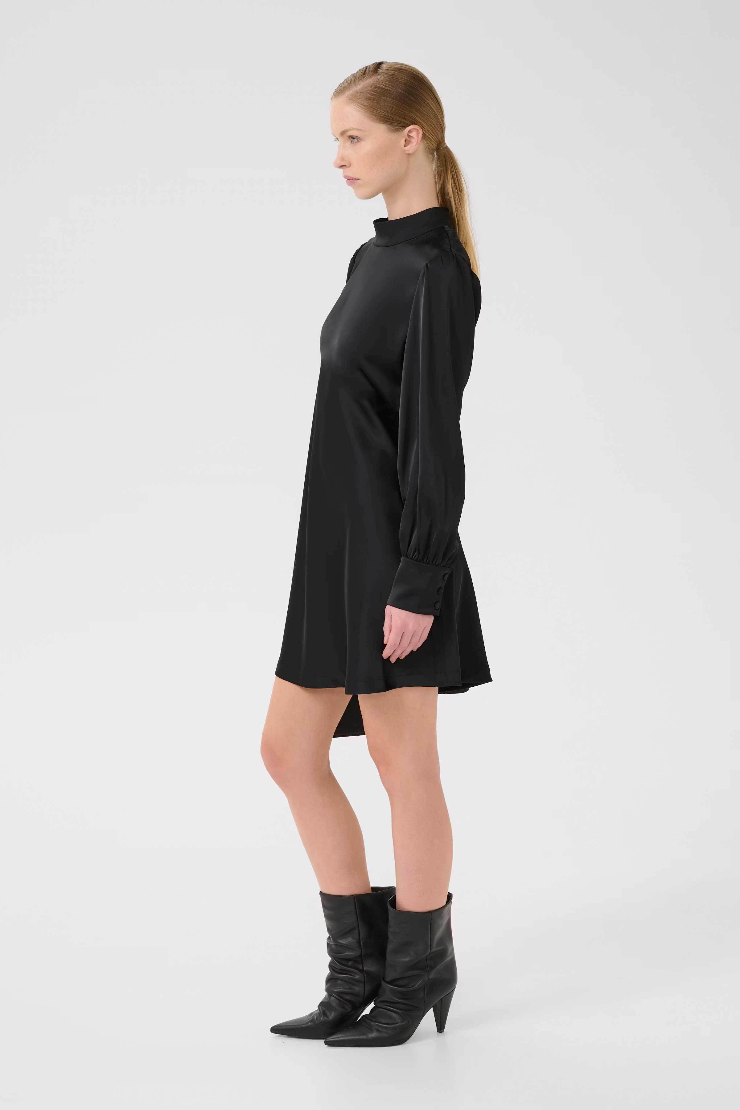 GZrue Dress LOOKBOOK FRONT 10910804-100017