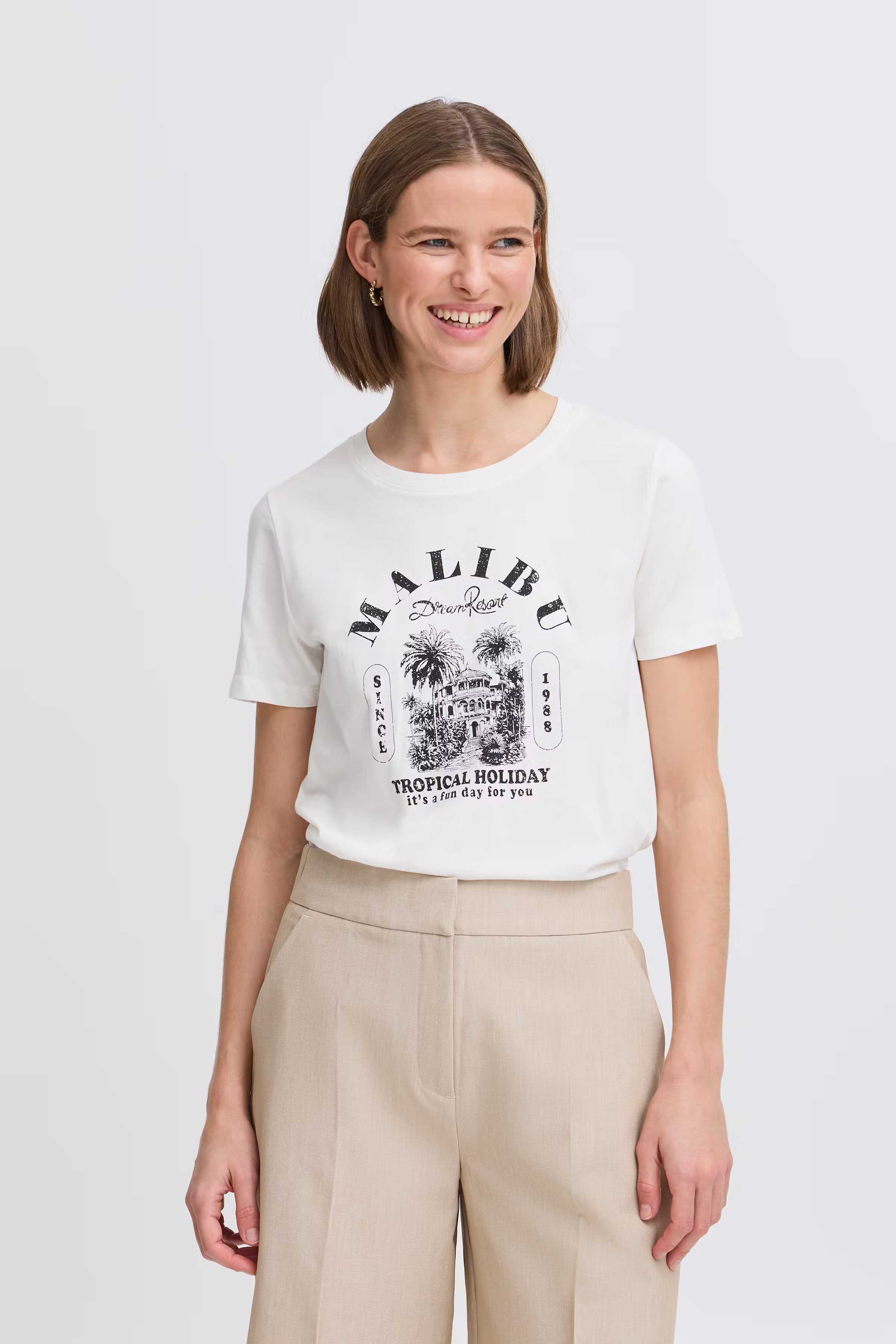 BYSOBBE T-shirt LOOKBOOK FRONT 20816696-114300