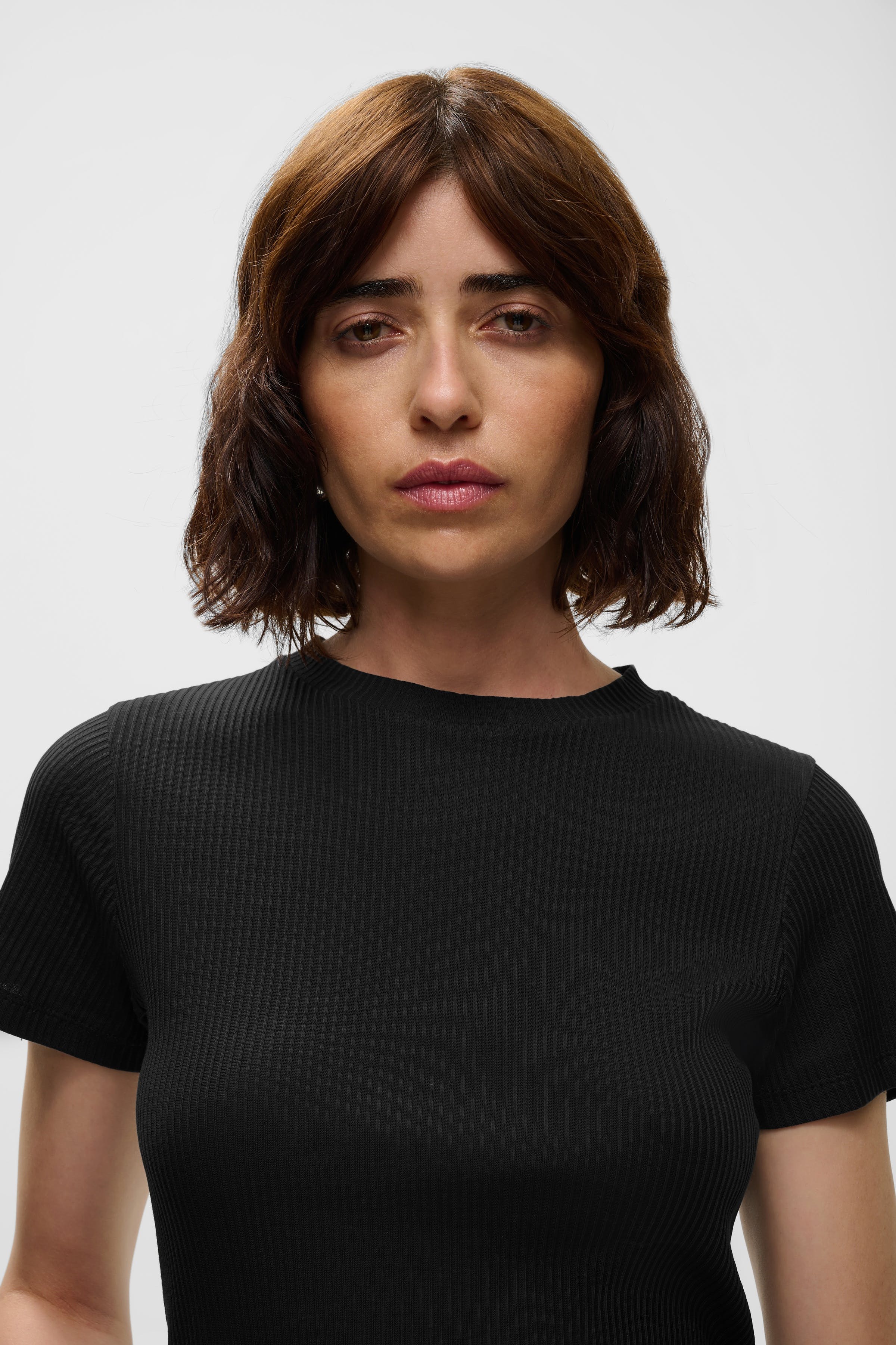 IOFeliciana T-shirt LOOKBOOK FRONT 30600084-BK999