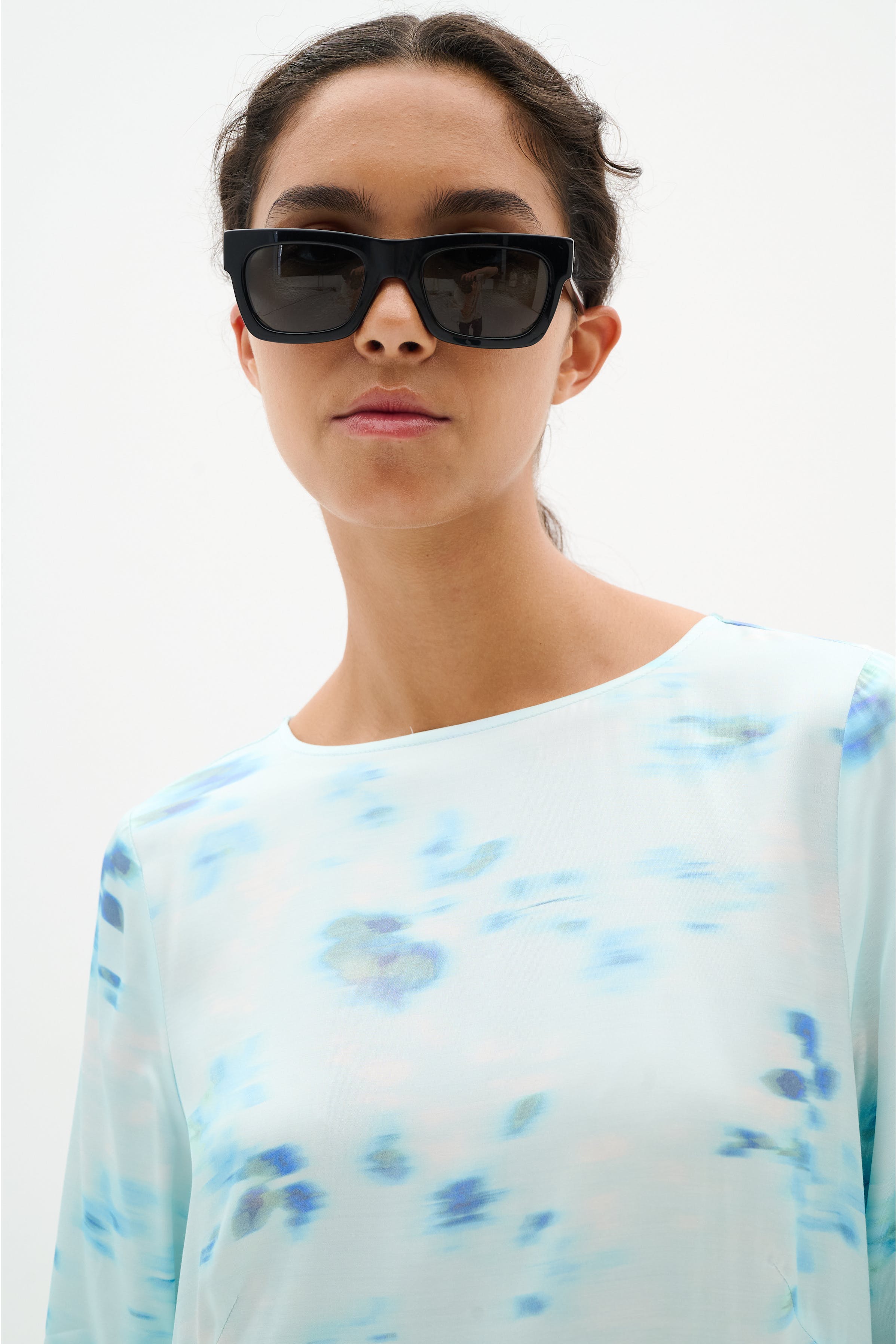 CassIW Dress LOOKBOOK DETAIL 30110223-303529