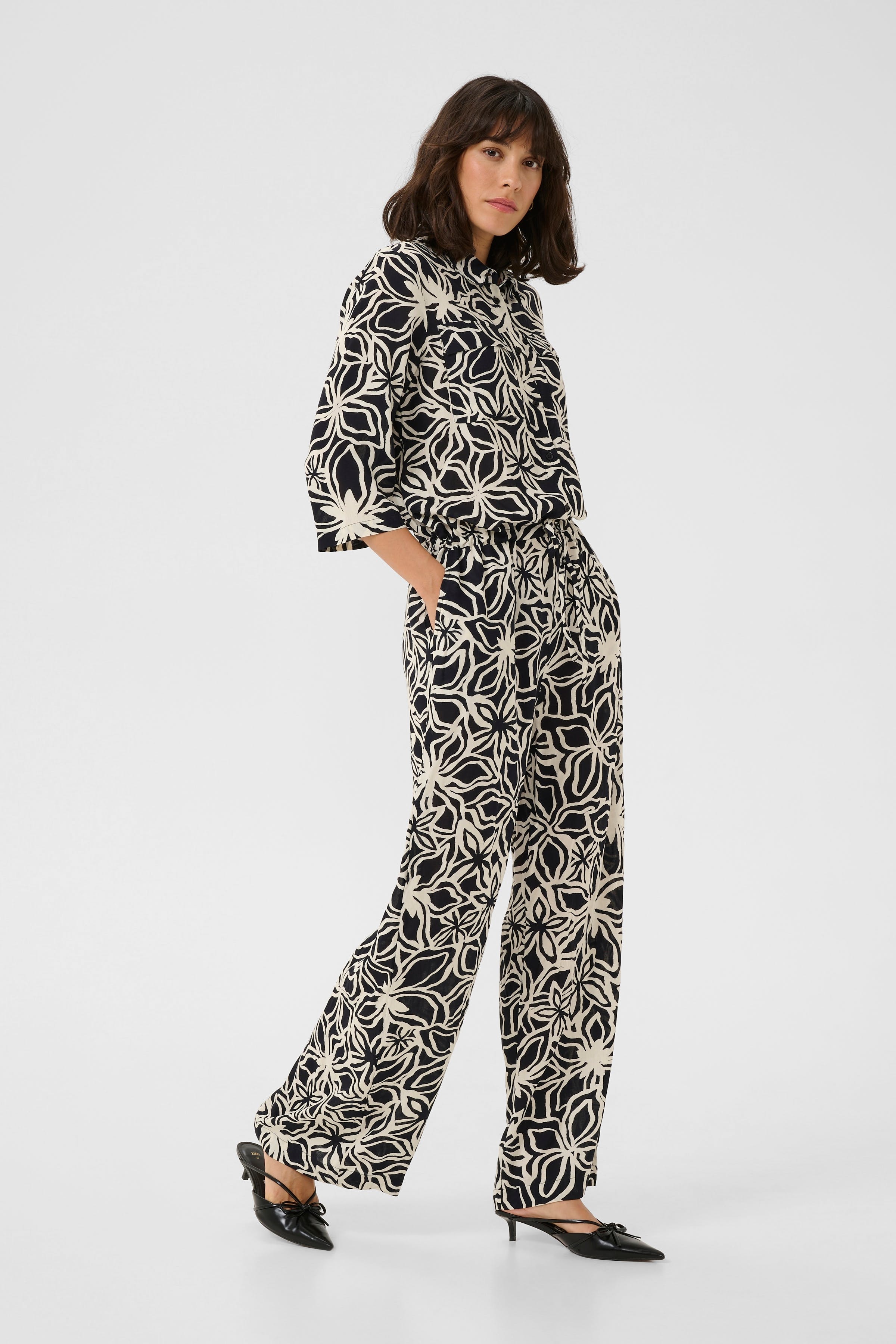 KAsanne Overall LOOKBOOK FRONT 10509808-107080