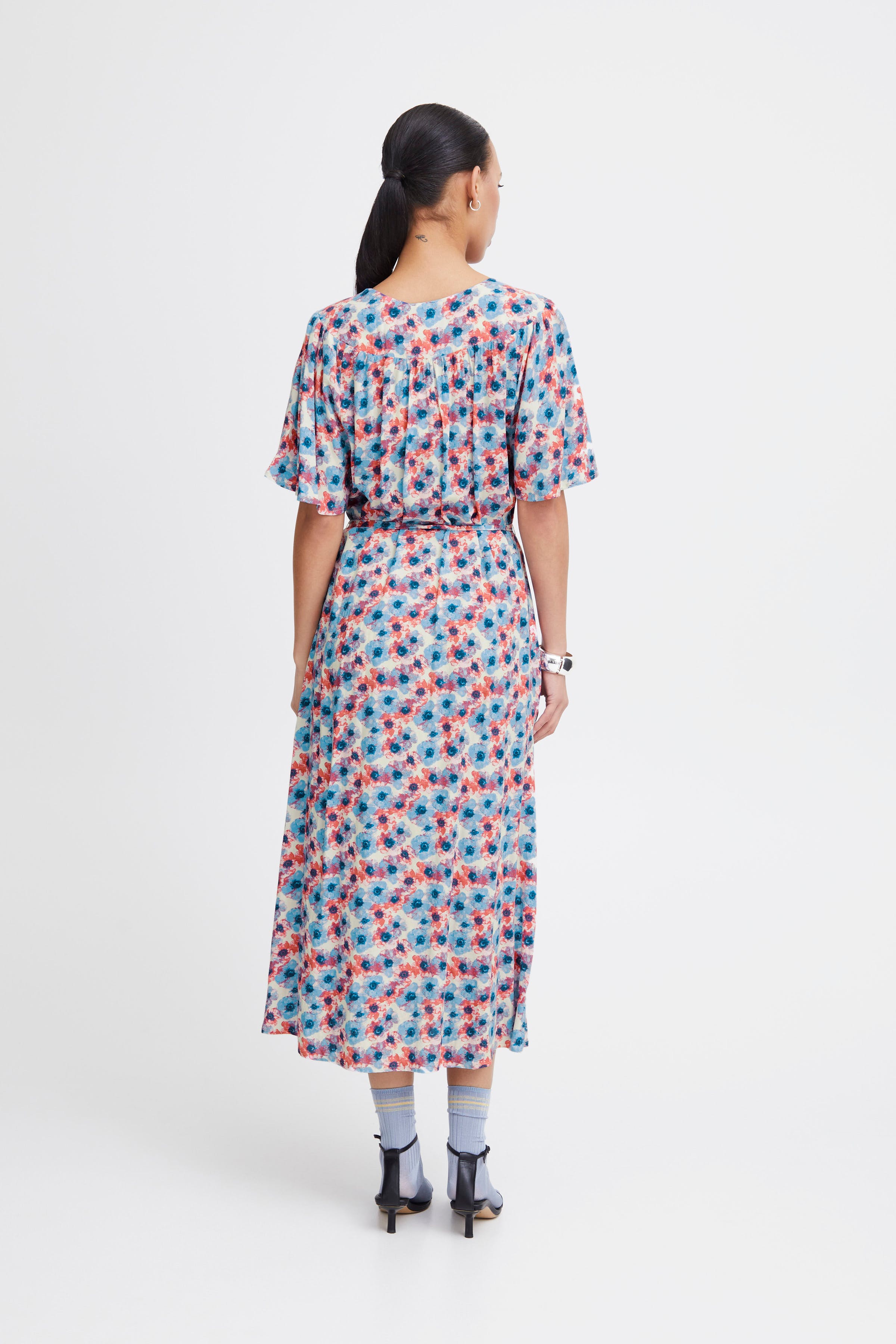 IHVERA Robe LOOKBOOK BACK 20121155-203046