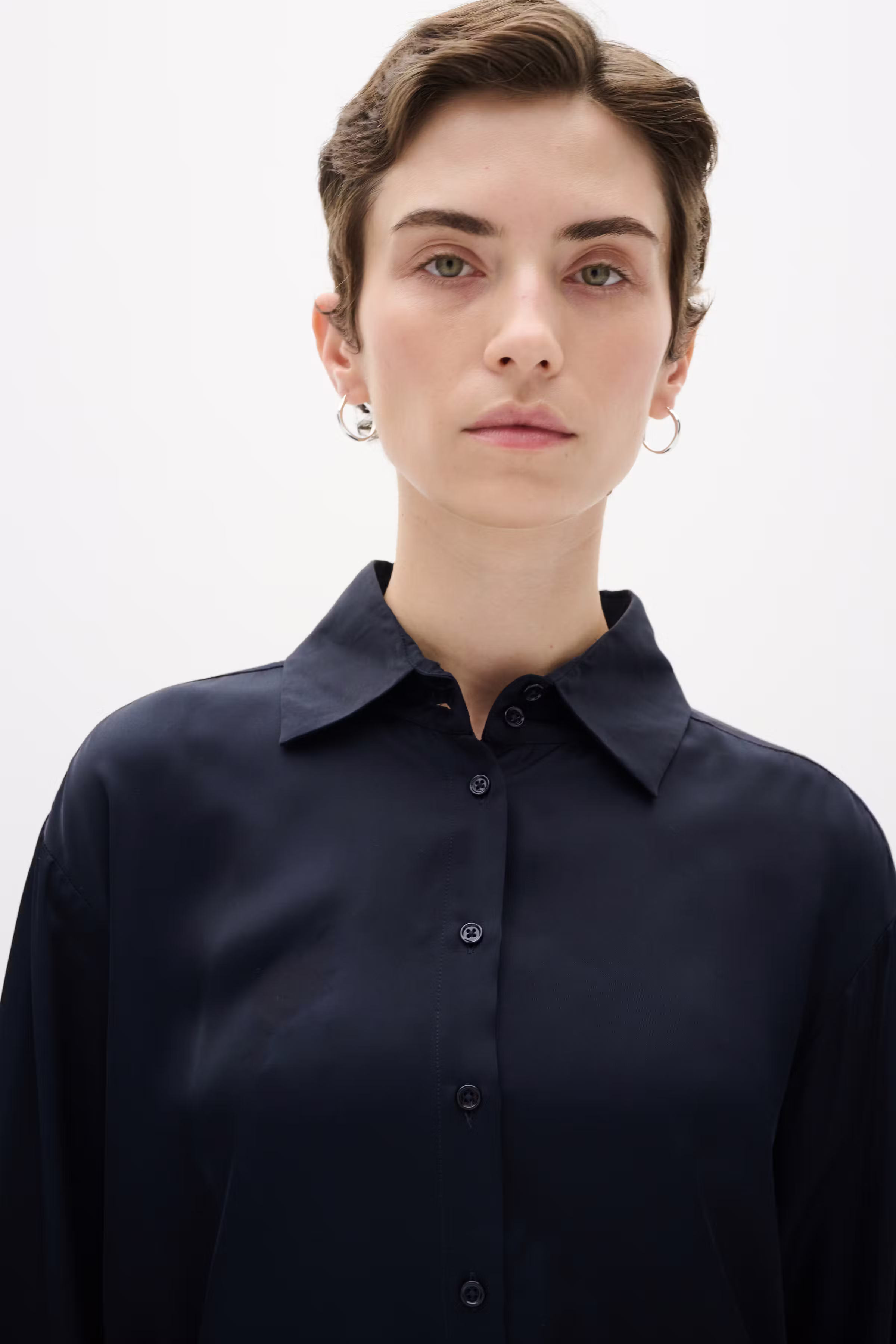 PaulineIW Overhemd LOOKBOOK DETAIL 30105681-300005