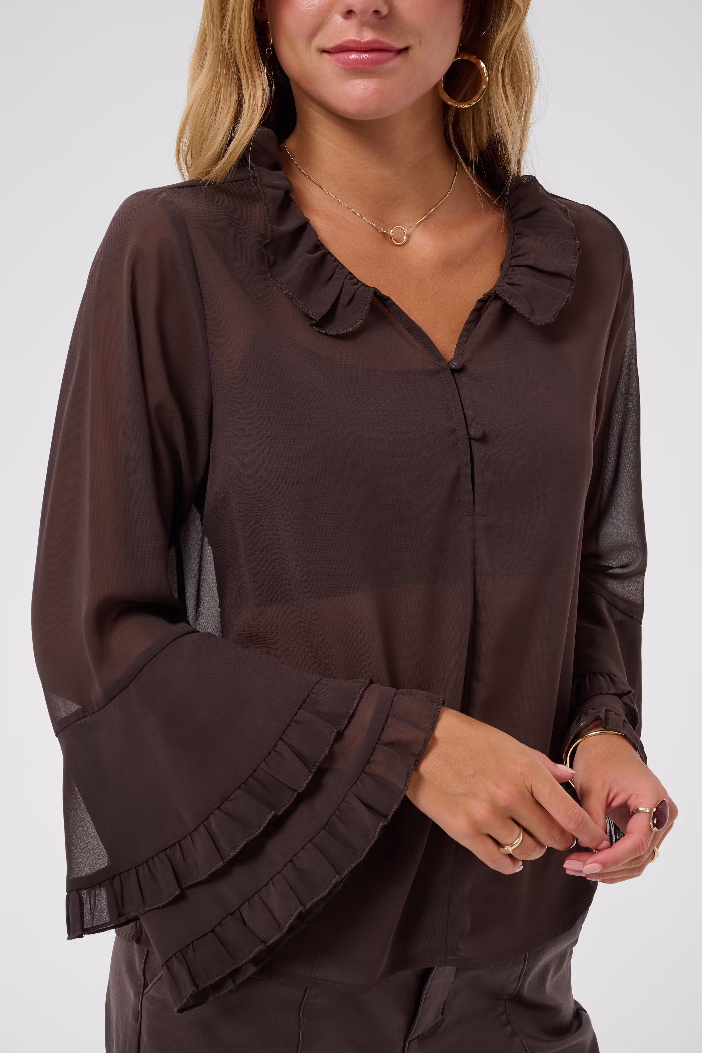 CRFlouncy Bluse LOOKBOOK DETAIL 10615646-191016