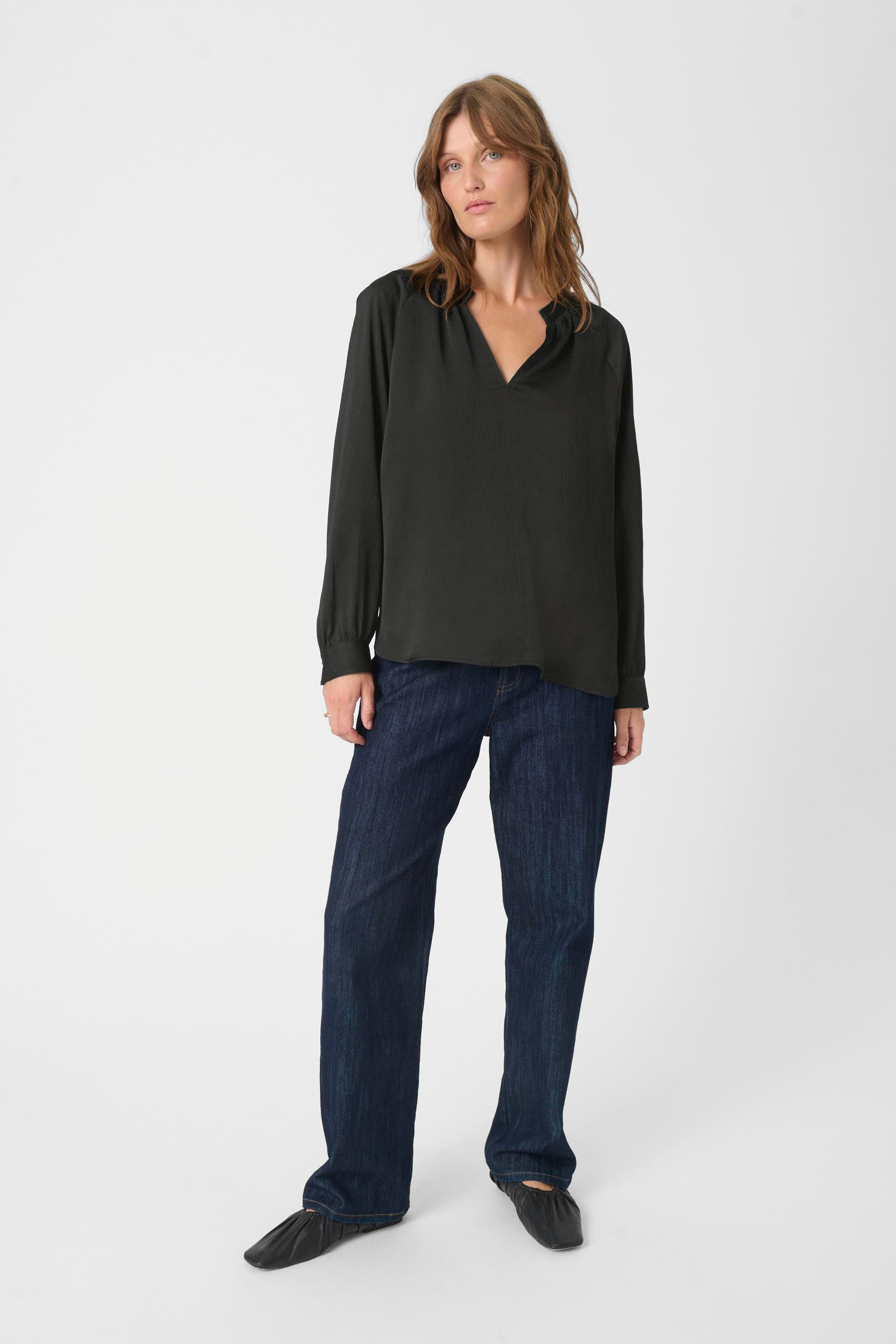 SLIoana Blouse LOOKBOOK FRONT 30407197-194008