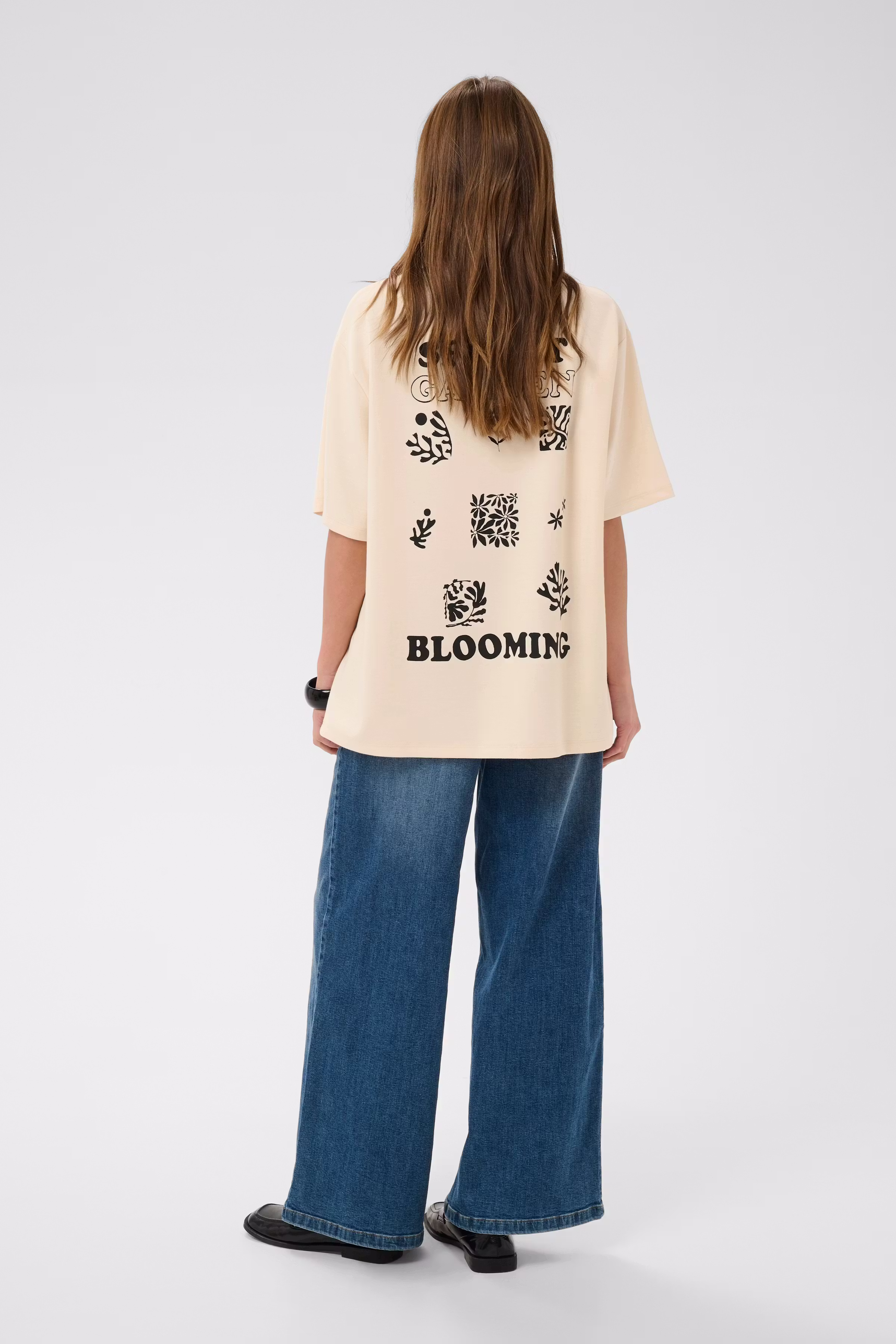 CUgarden T-shirt LOOKBOOK BACK 50112758-120304