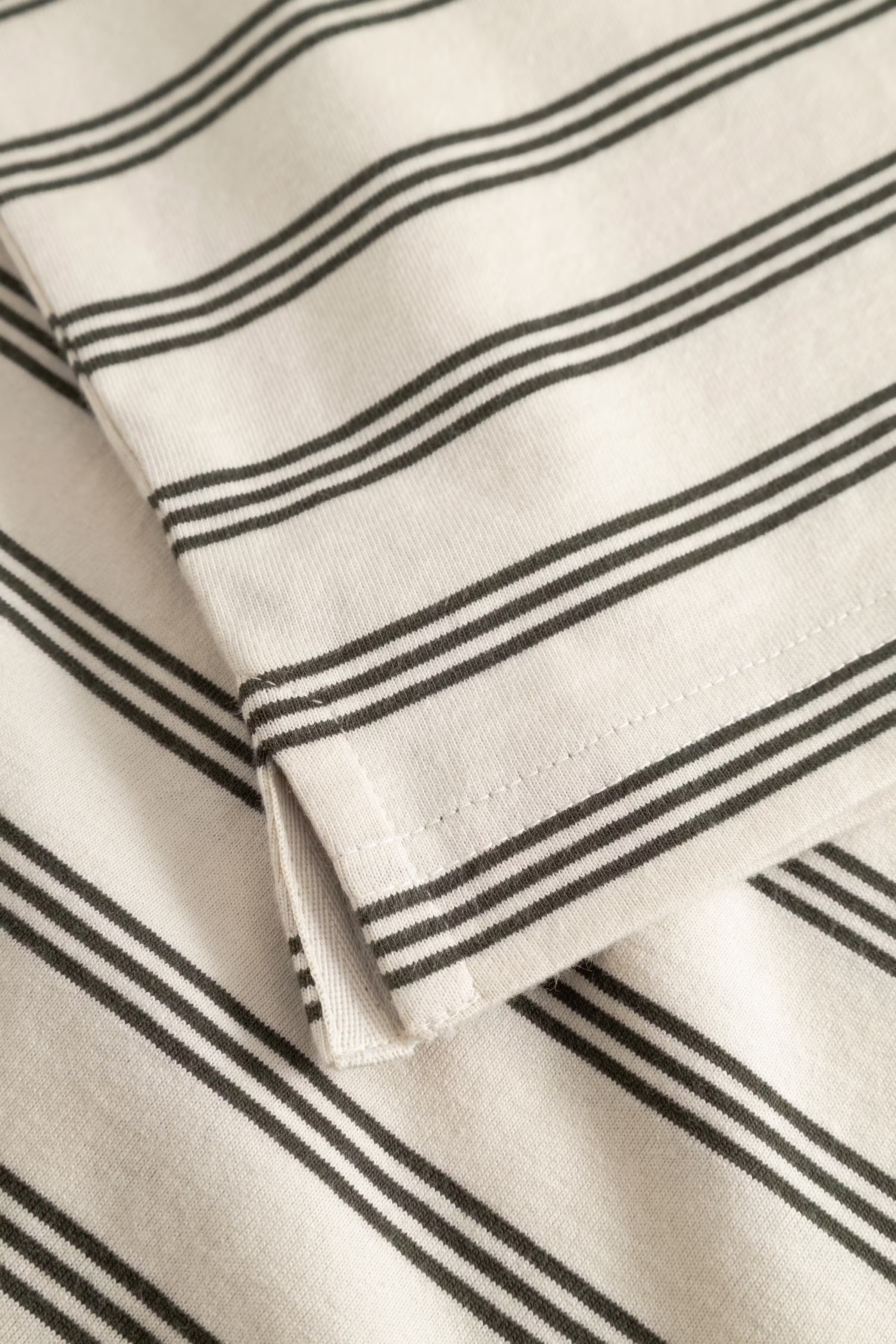 WWColton Poloshirt PACK DETAIL 30252105-304918