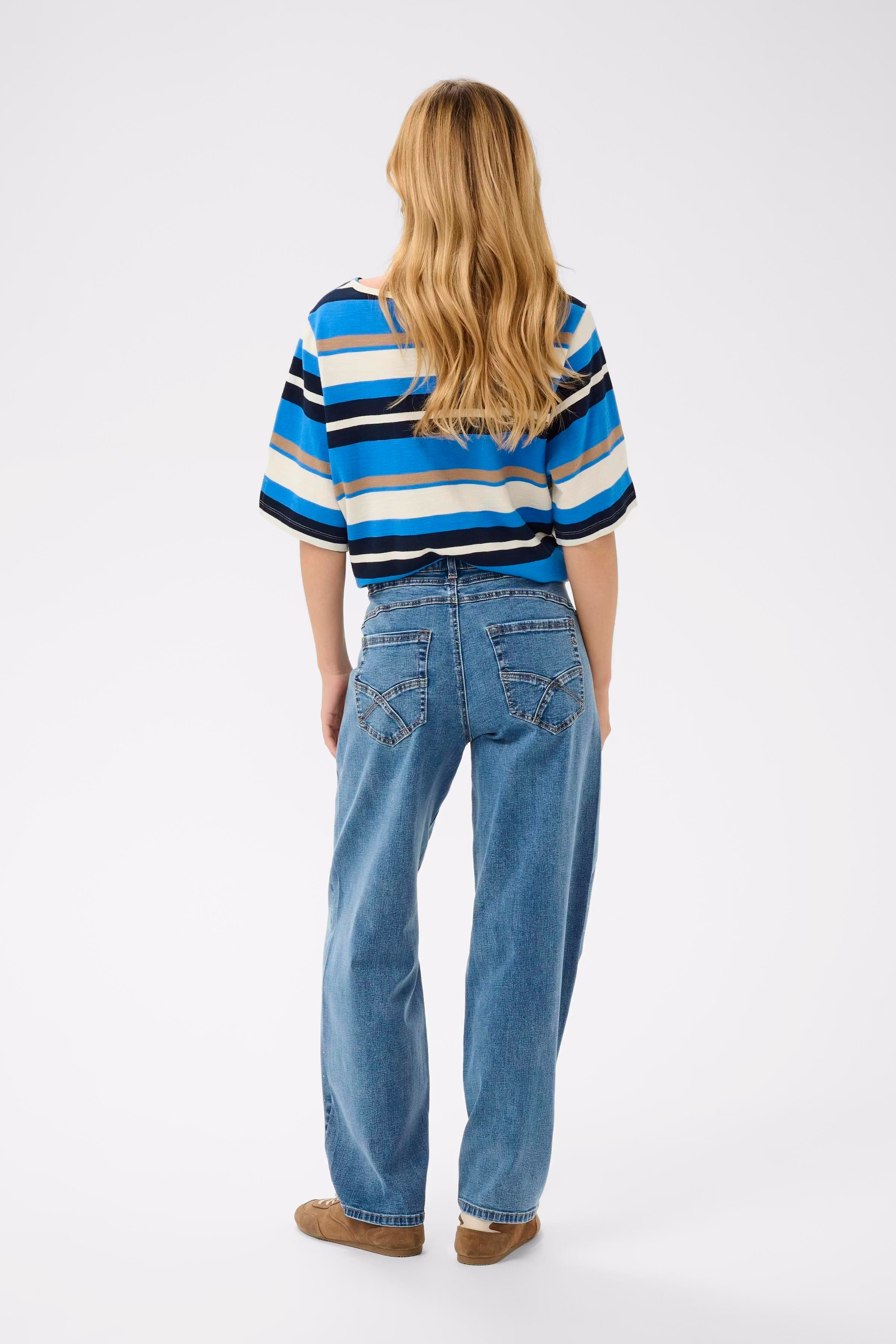 CRSvea Jeans LOOKBOOK BACK 10614838-109170