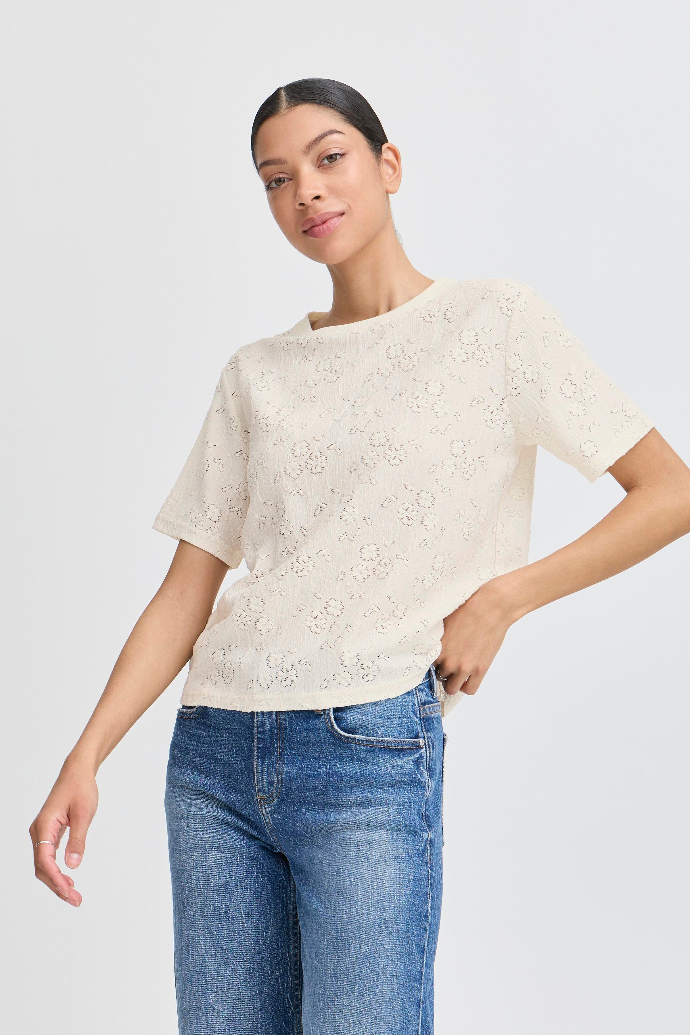 BYULLARINA T-shirt LOOKBOOK FRONT 20816905-130905