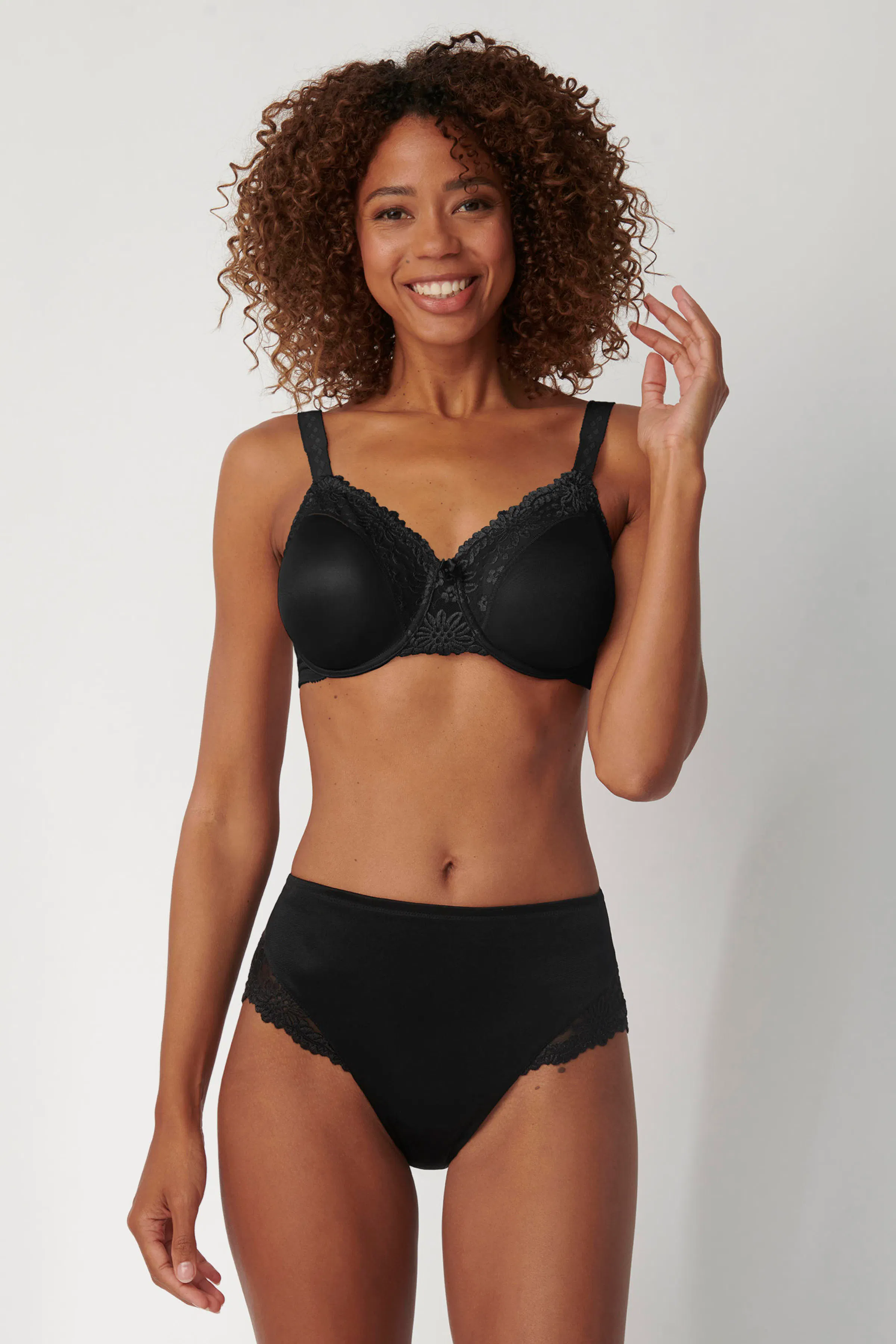 Ladyform Trusser LOOKBOOK FRONT 40500132-T0004