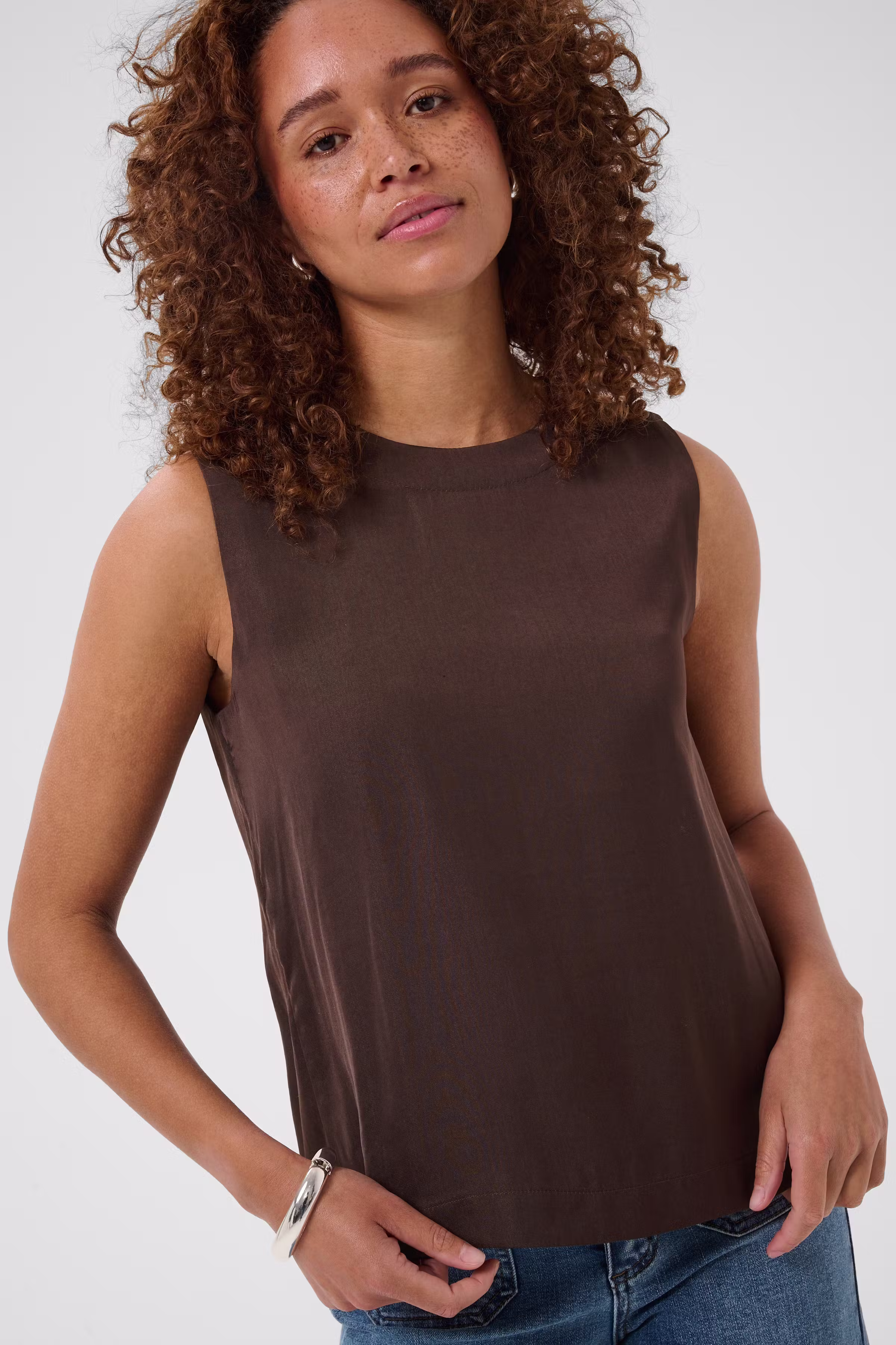 KAallie Top LOOKBOOK DETAIL 10508950-190915