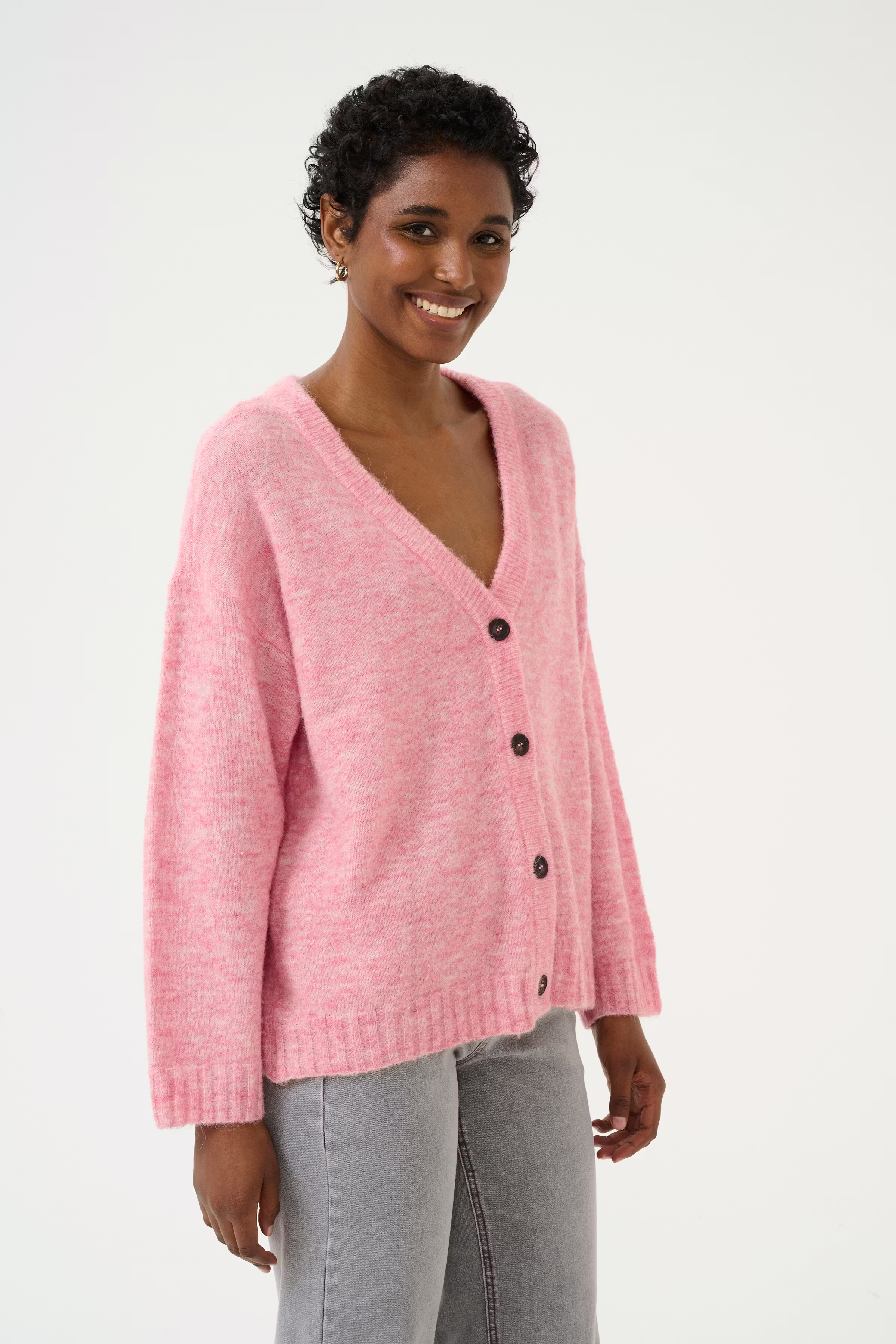 CRBlu Cardigan LOOKBOOK FRONT 10613114-151614