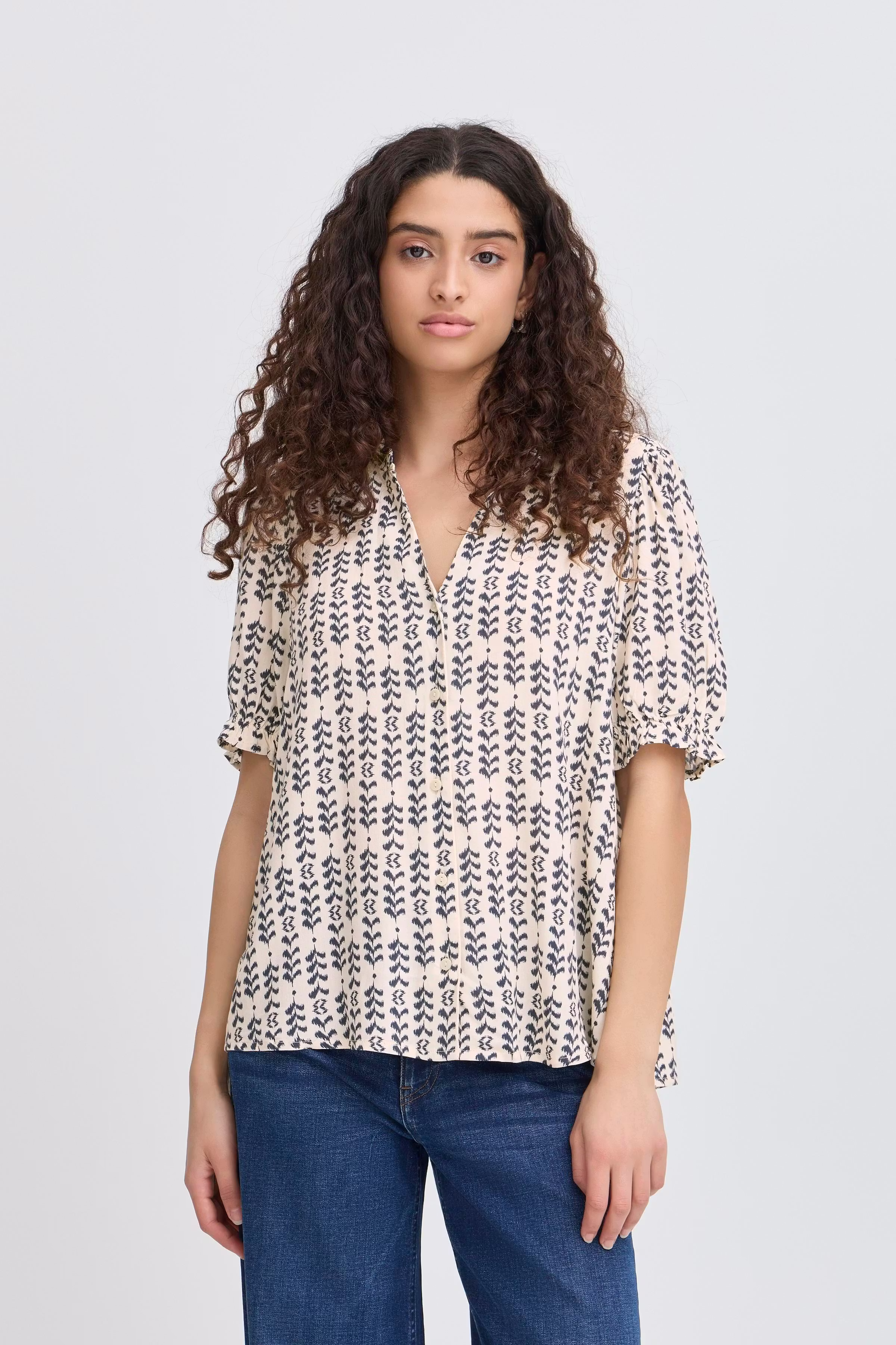 IHVERA Overhemd LOOKBOOK FRONT 20123244-204612