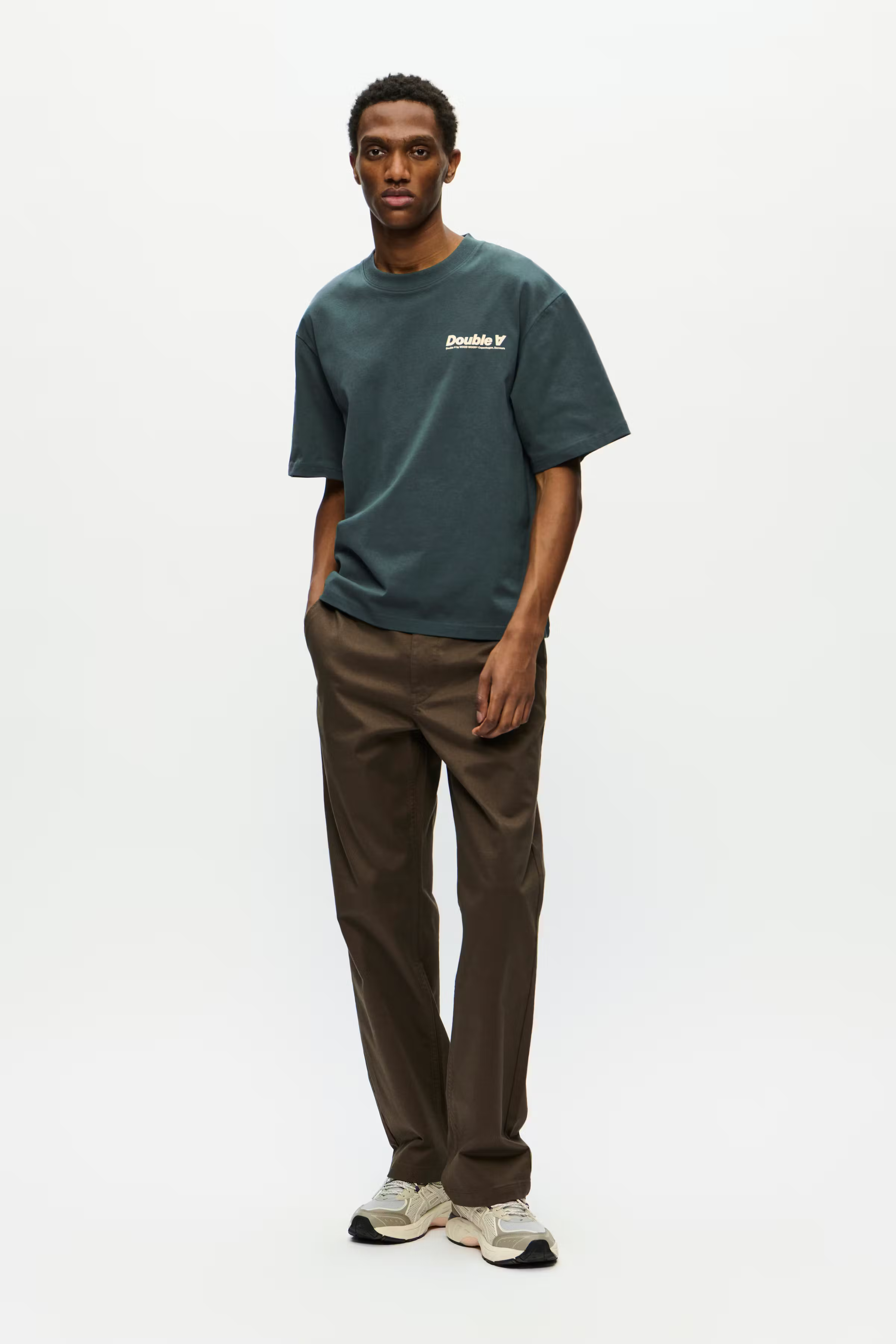 WWLiam T-shirt LOOKBOOK FRONT 30251549-194906