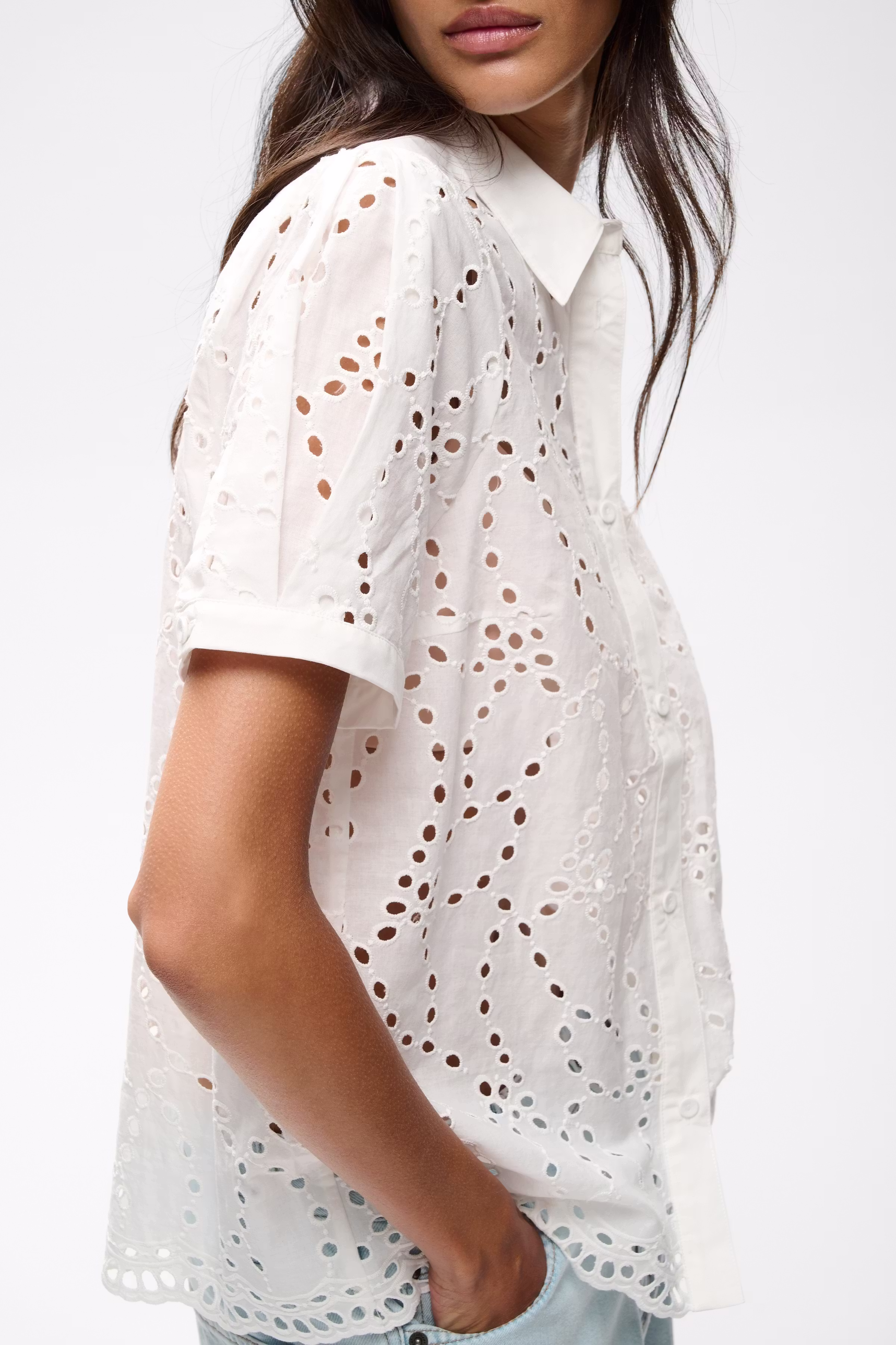 CaithIW Shirt LOOKBOOK DETAIL 30111283-300001
