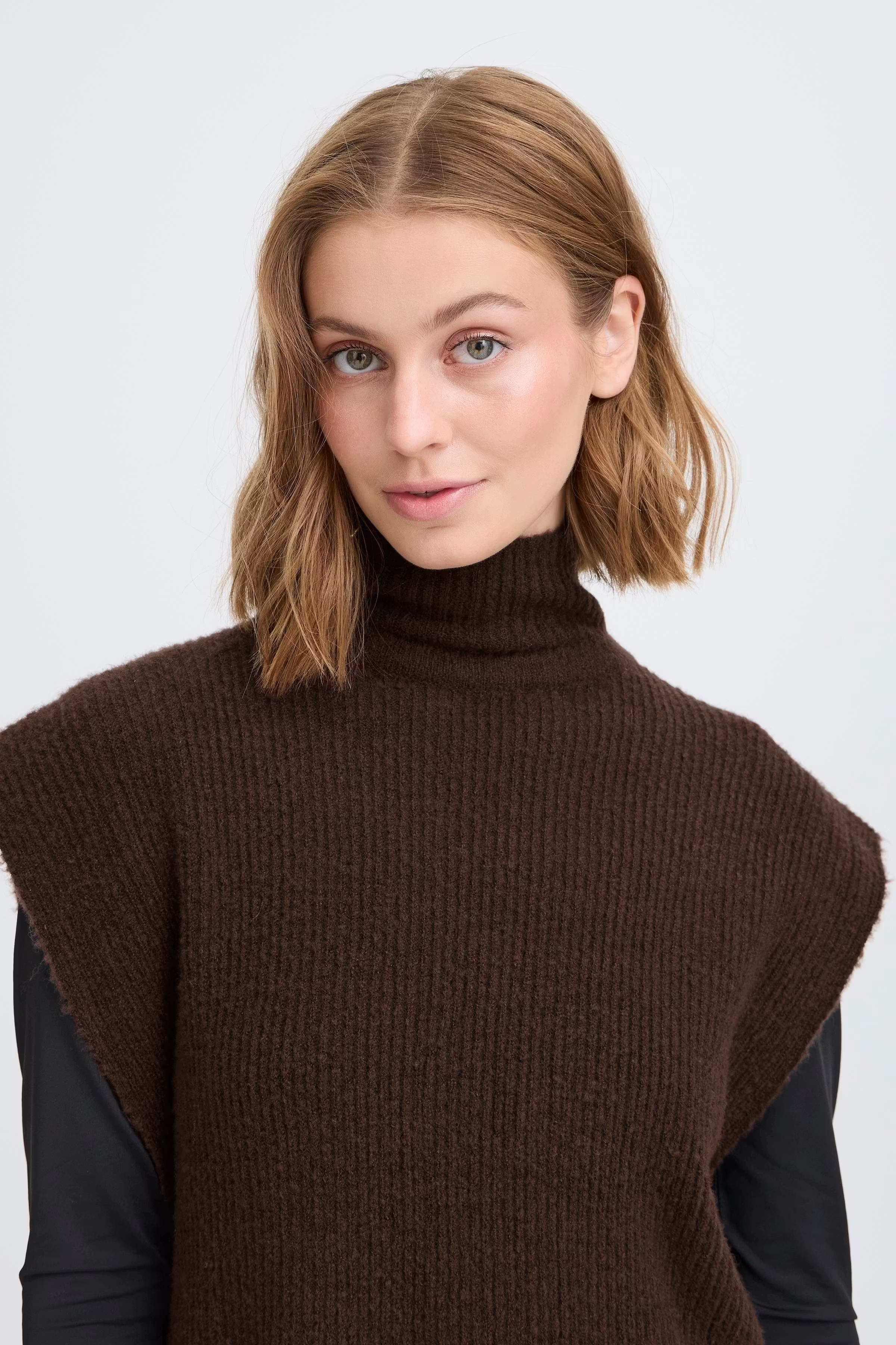 IAMAISE Poncho LOOKBOOK DETAIL 20124790-1909151