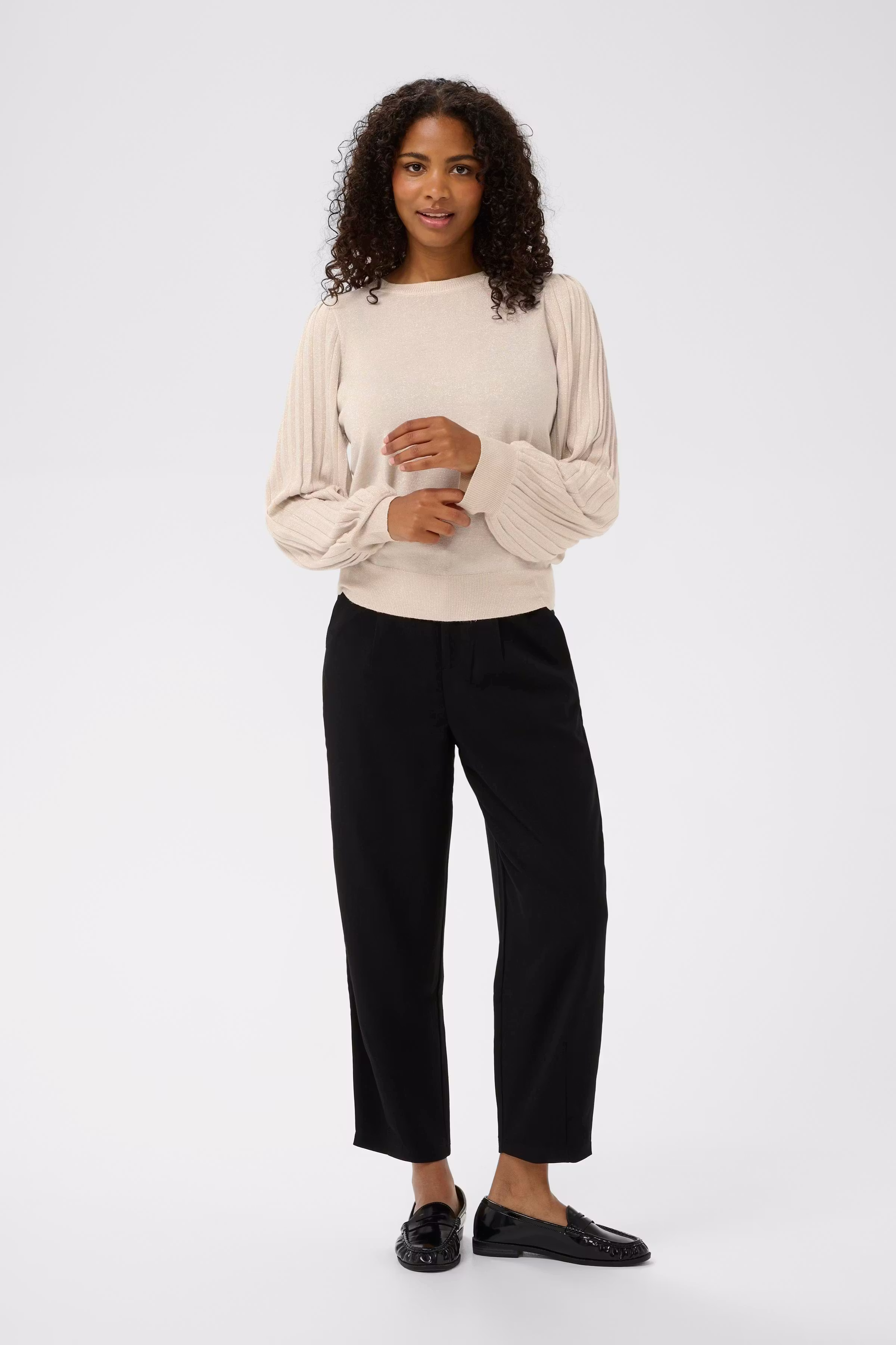 KAregina Pullover LOOKBOOK FRONT 10511005-131106