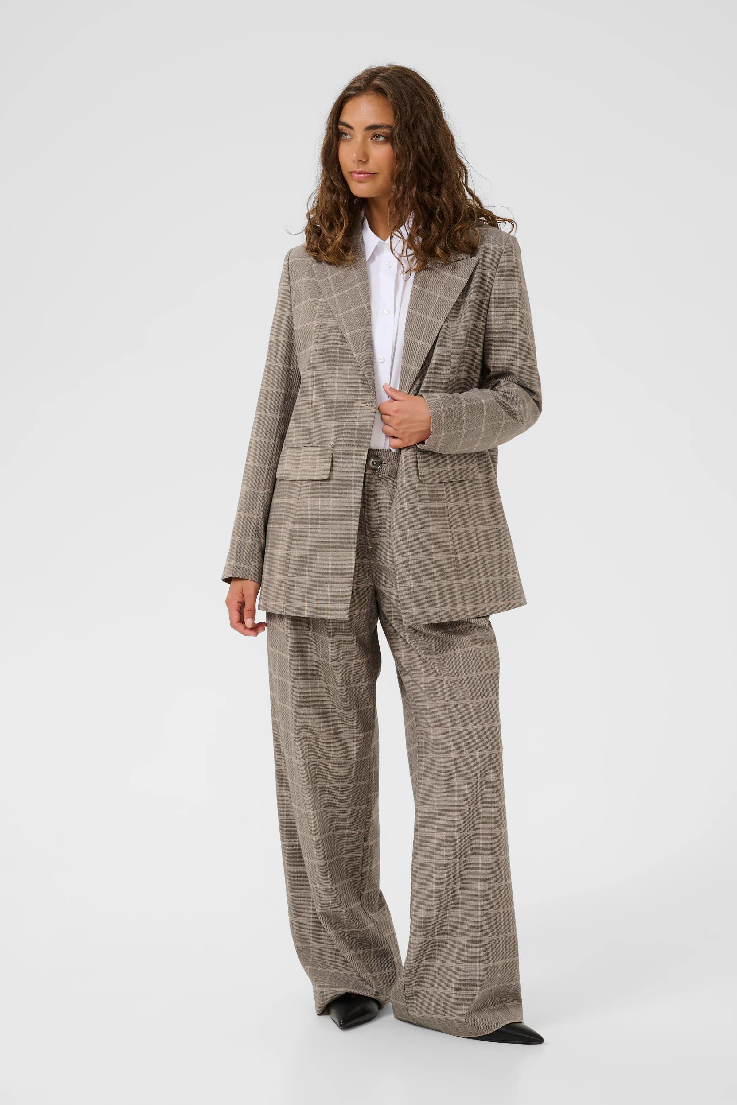 CUarlinda Rutig blazer LOOKBOOK FRONT 50112645-500102