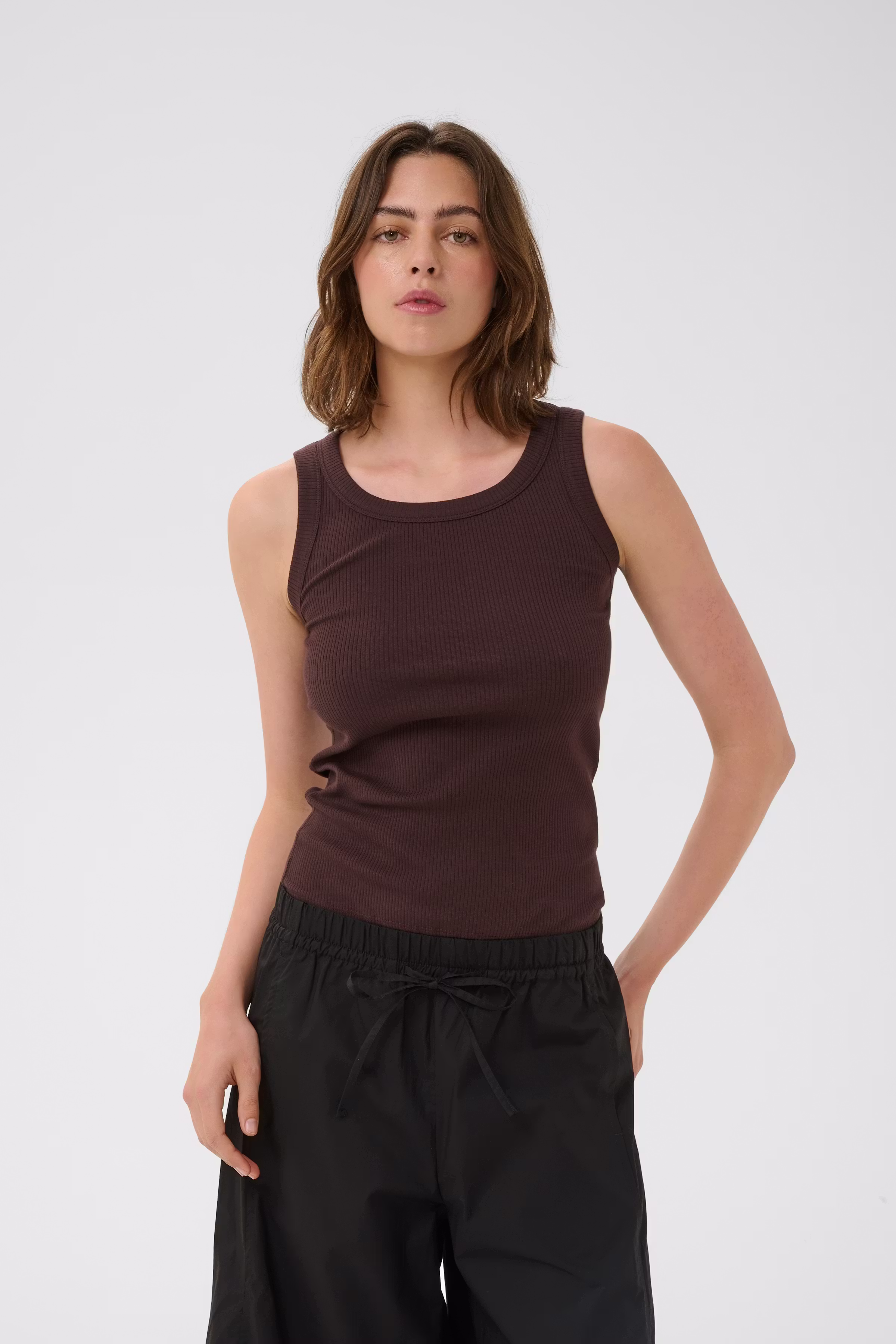 DagnaIW Top LOOKBOOK FRONT 30106466-190915