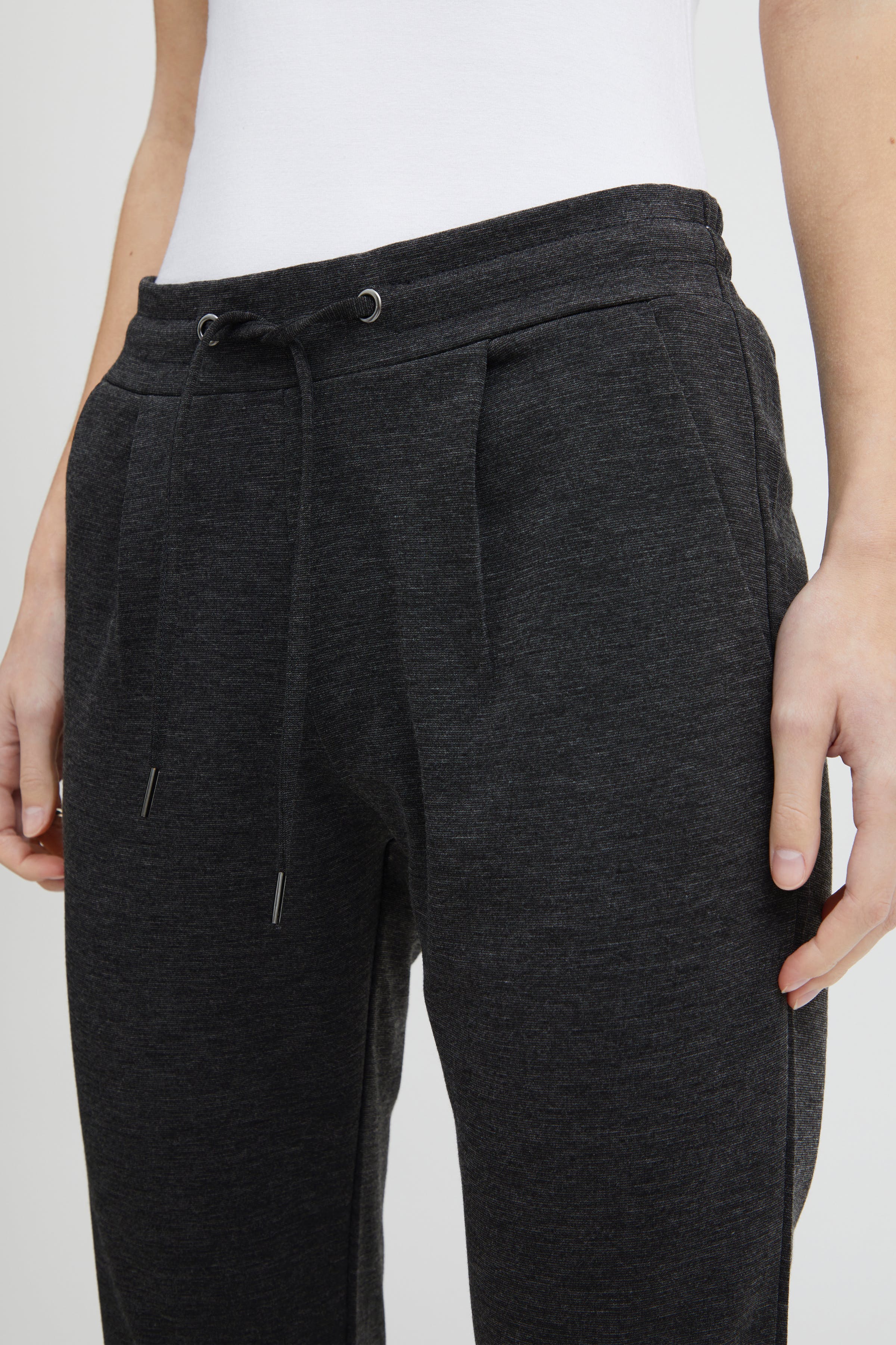 KATEIH PANTS - REGULAR LENGTH LOOKBOOK DETAIL 20105036-10021