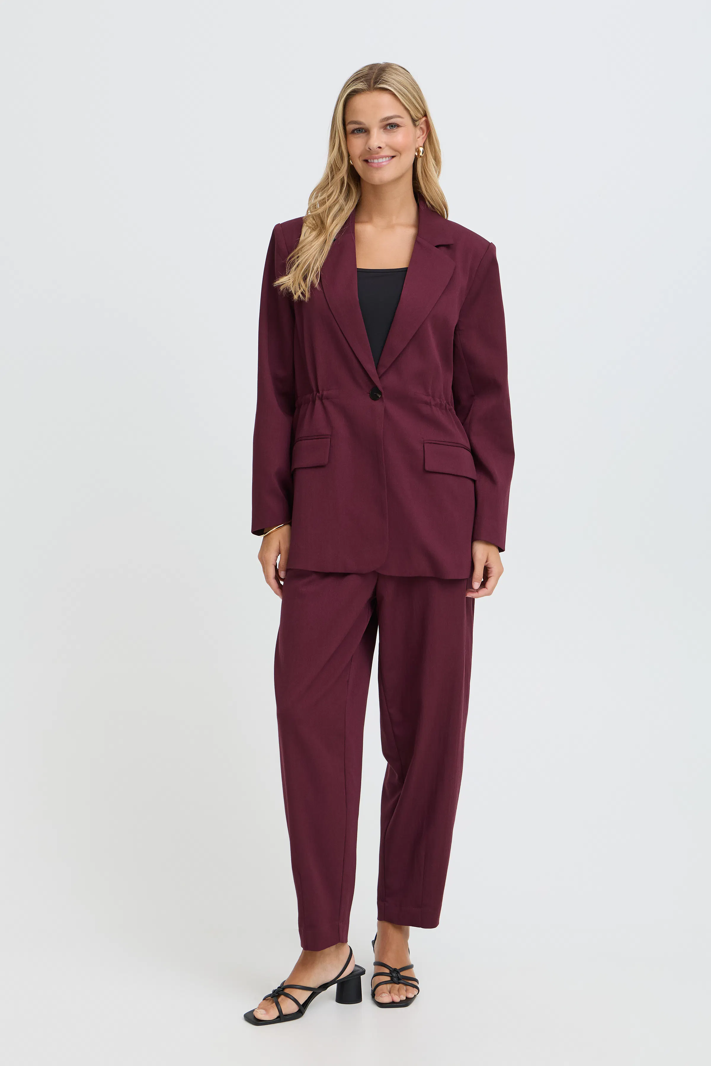 FRNALIA Blazer LOOKBOOK FRONT 20618501-191627