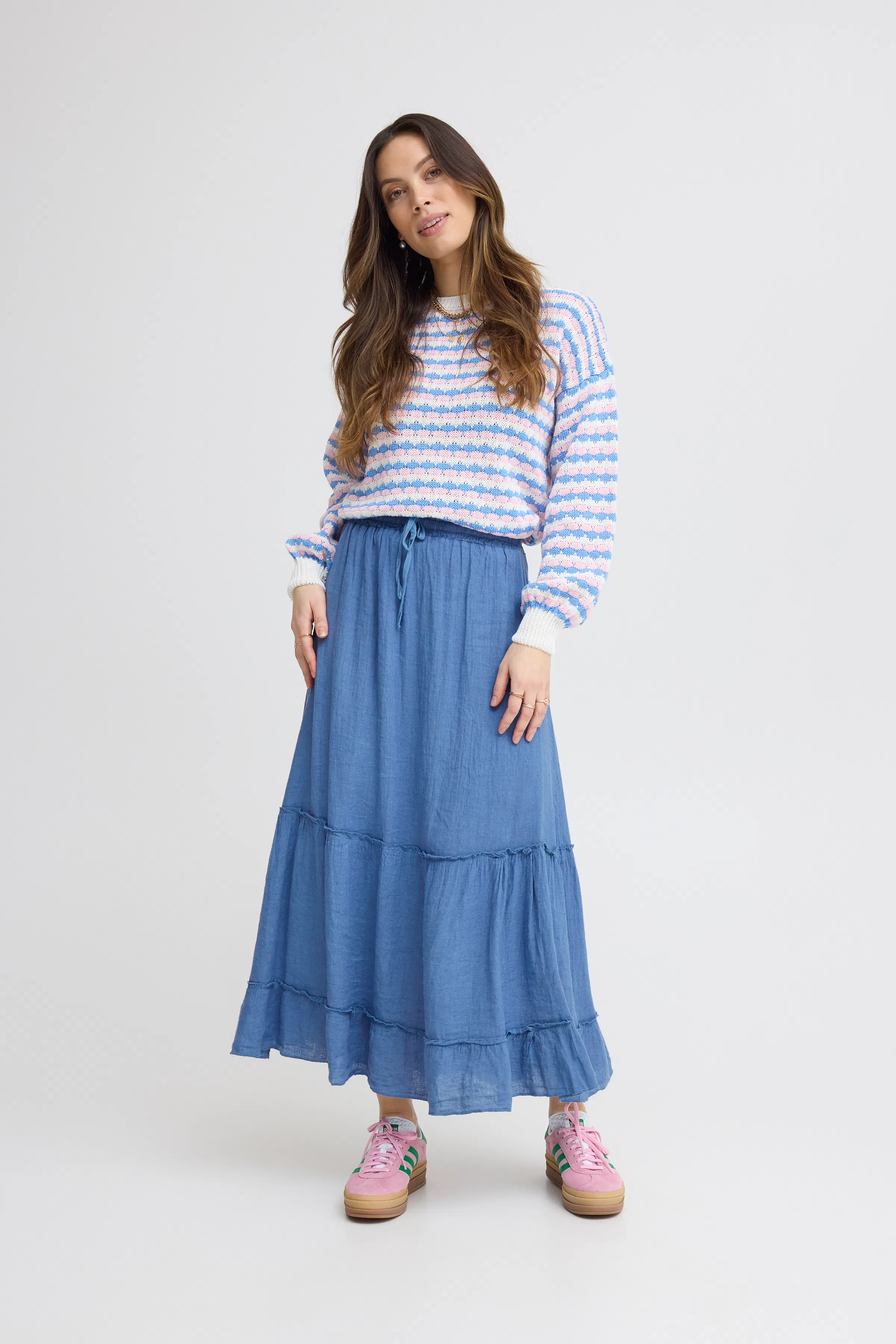 SBFONTANELLE Kjol LOOKBOOK FRONT 22100884-194030