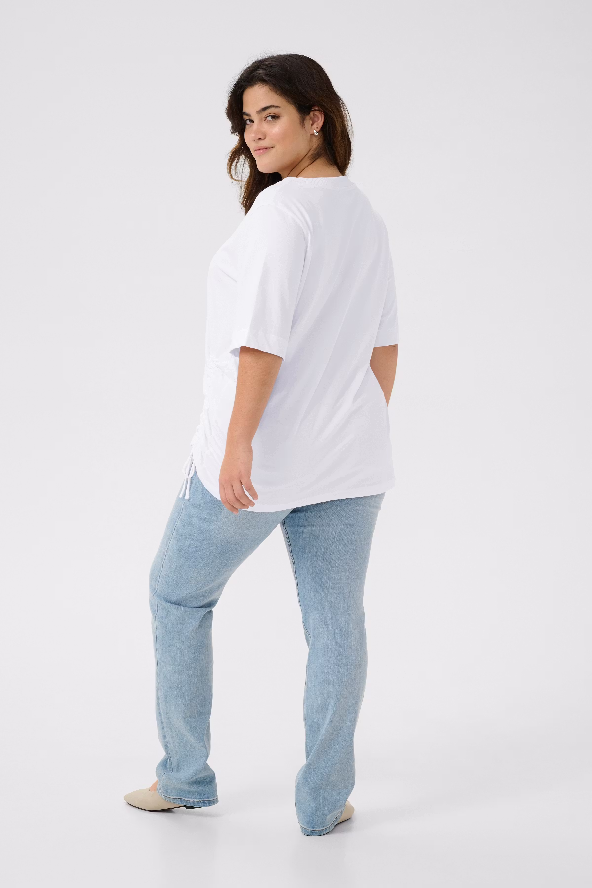 KCniola T-shirt LOOKBOOK BACK 10583212-110601