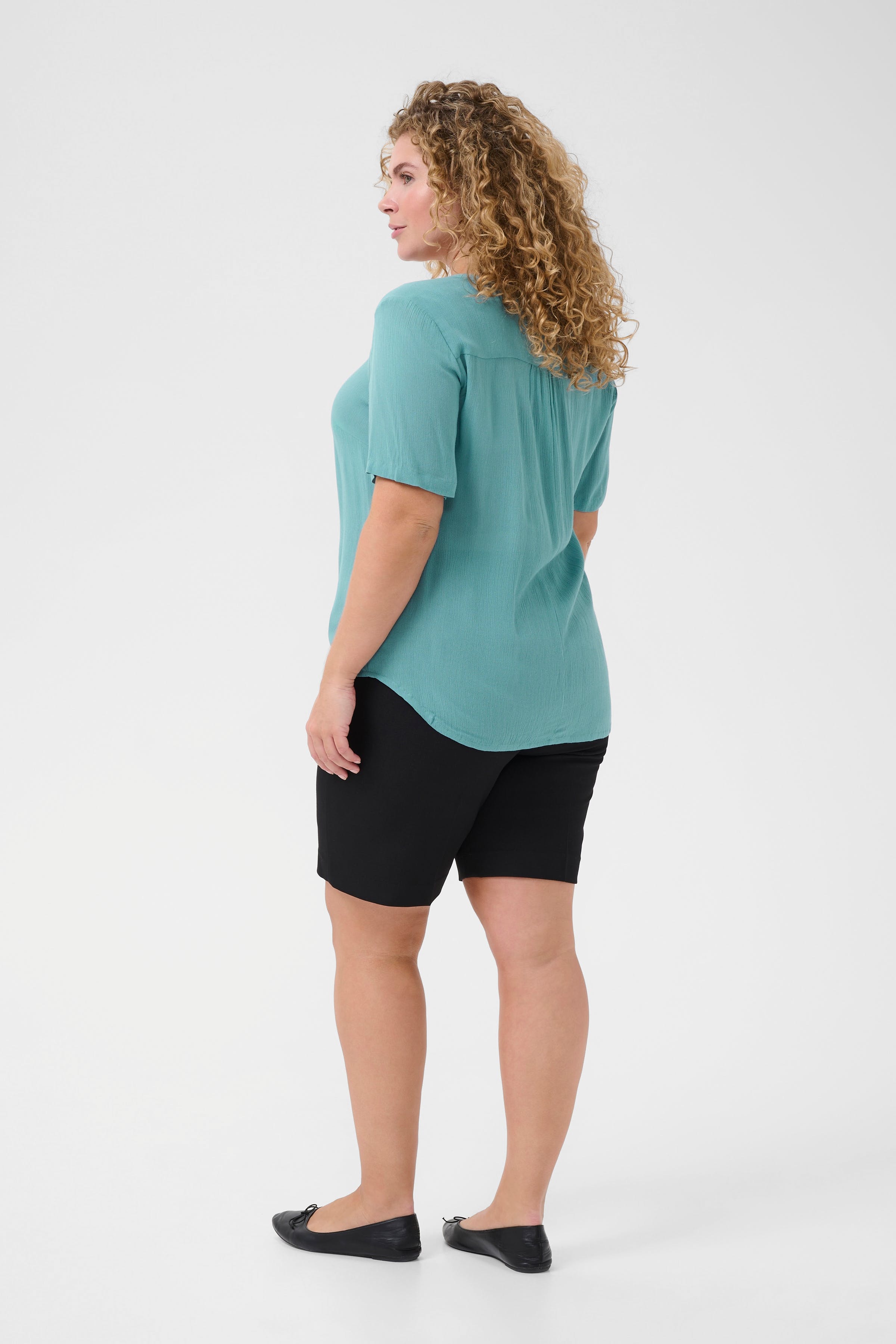 KCami Blouse LOOKBOOK BACK 10580056-174919